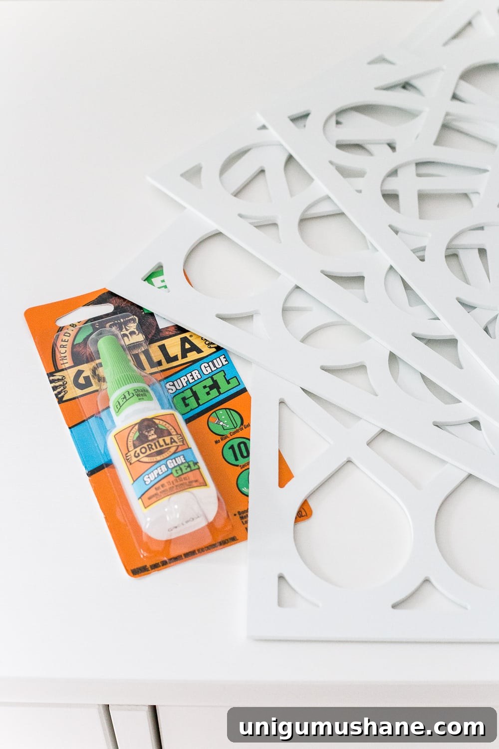 IKEA Hemnes Dresser Applique Makeover: Step-by-Step Guide 8 How to add O'verlays appliques to a plain IKEA dresser