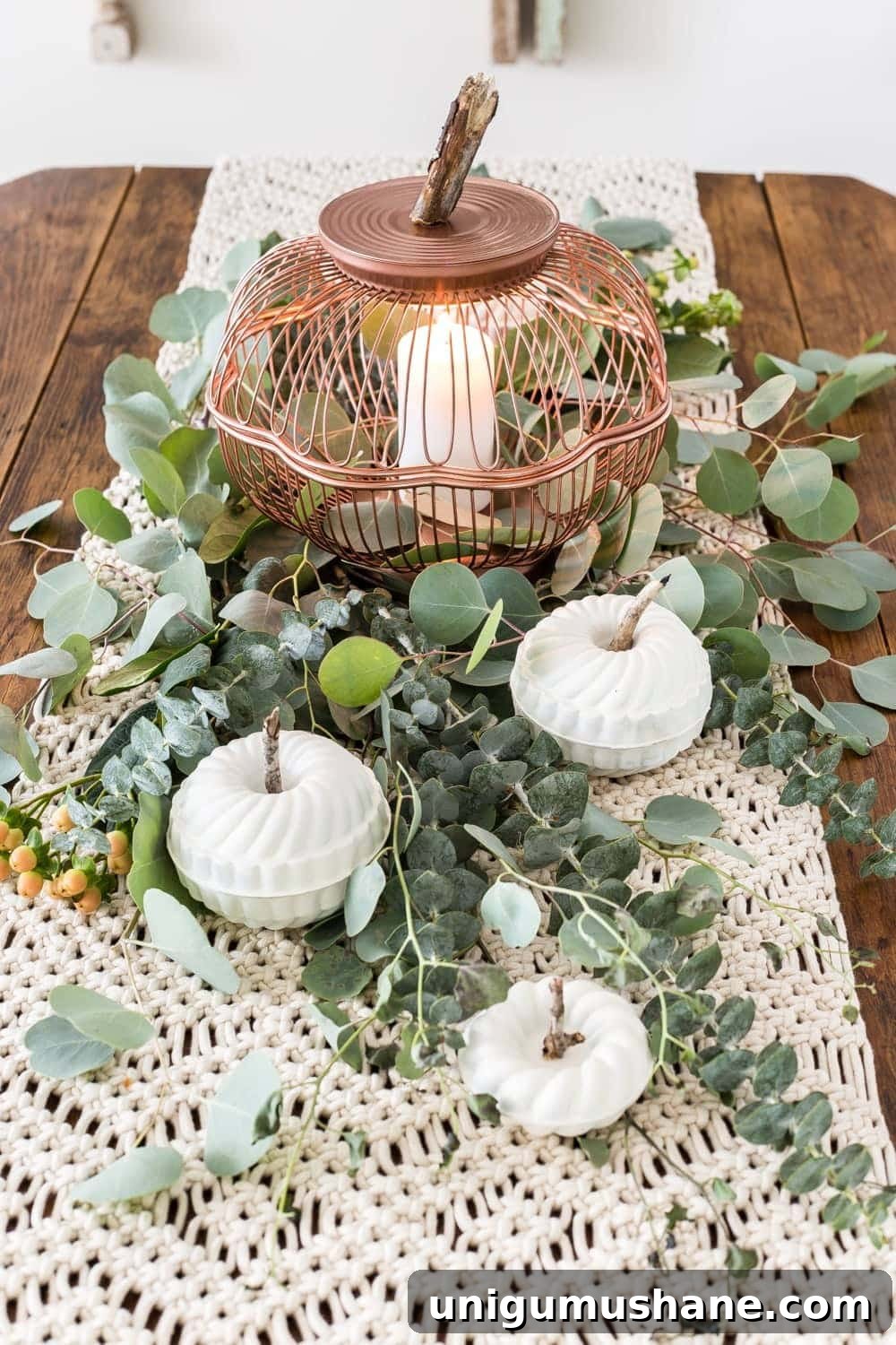 Fall Pumpkin Decor from Wire Baskets and Bundt Pans 13 DIY pumpkin lantern using thrifted wire bread baskets and craft pumpkins using mini bundt pan Jello molds