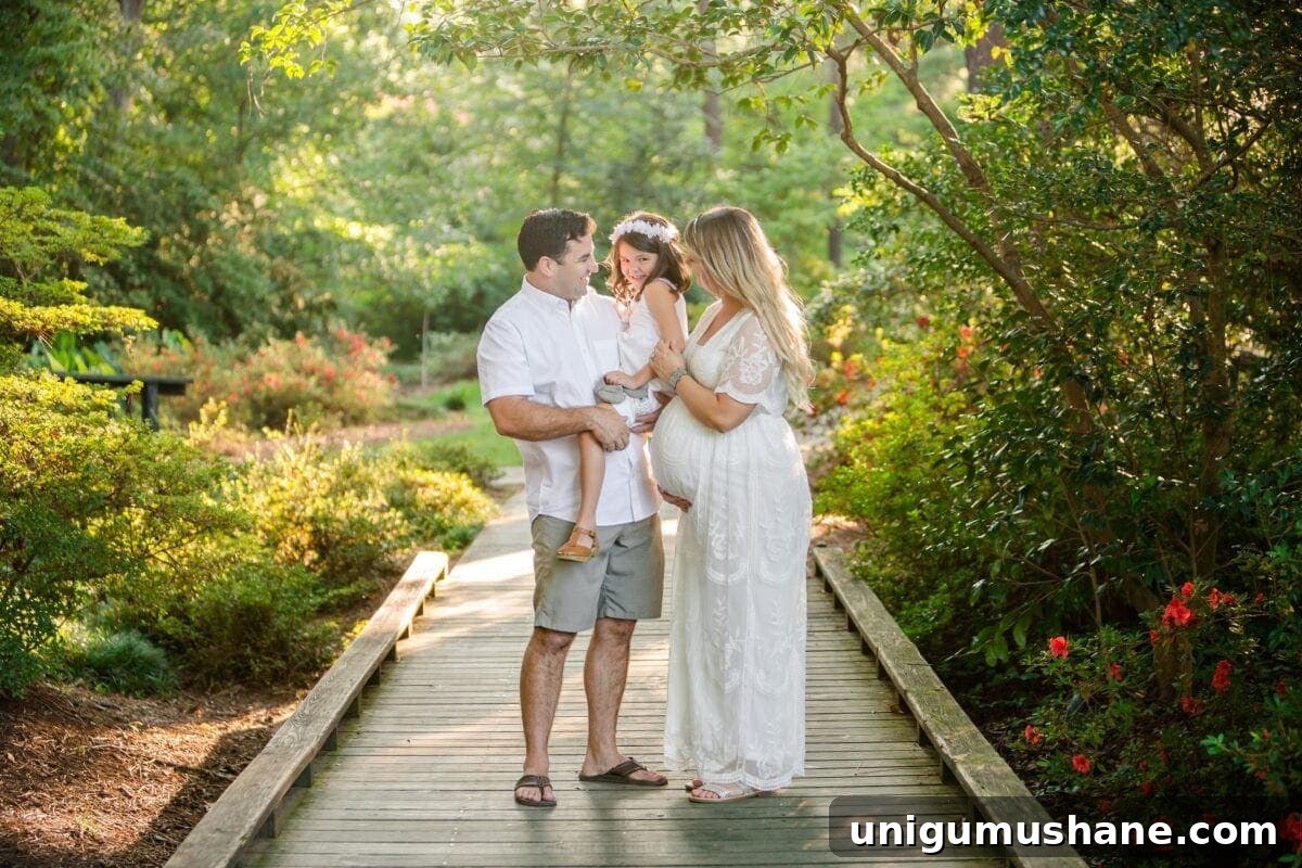Pregnancy Confessions: Candid Bumpdate Stories 6 Family maternity photo session - Alisha Rudd Photography - bumpdate 34 weeks