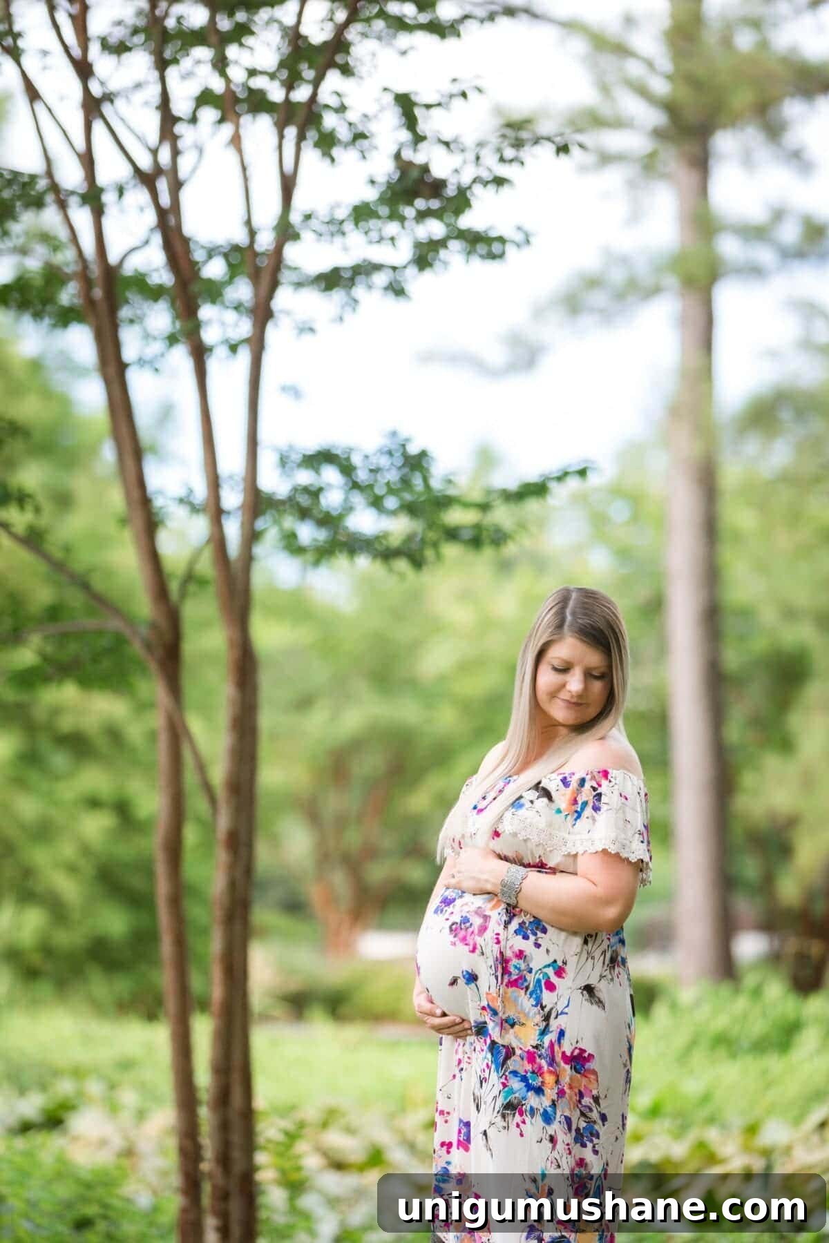 Pregnancy Confessions: Candid Bumpdate Stories 8 Family maternity photo session - Alisha Rudd Photography - bumpdate 29 weeks