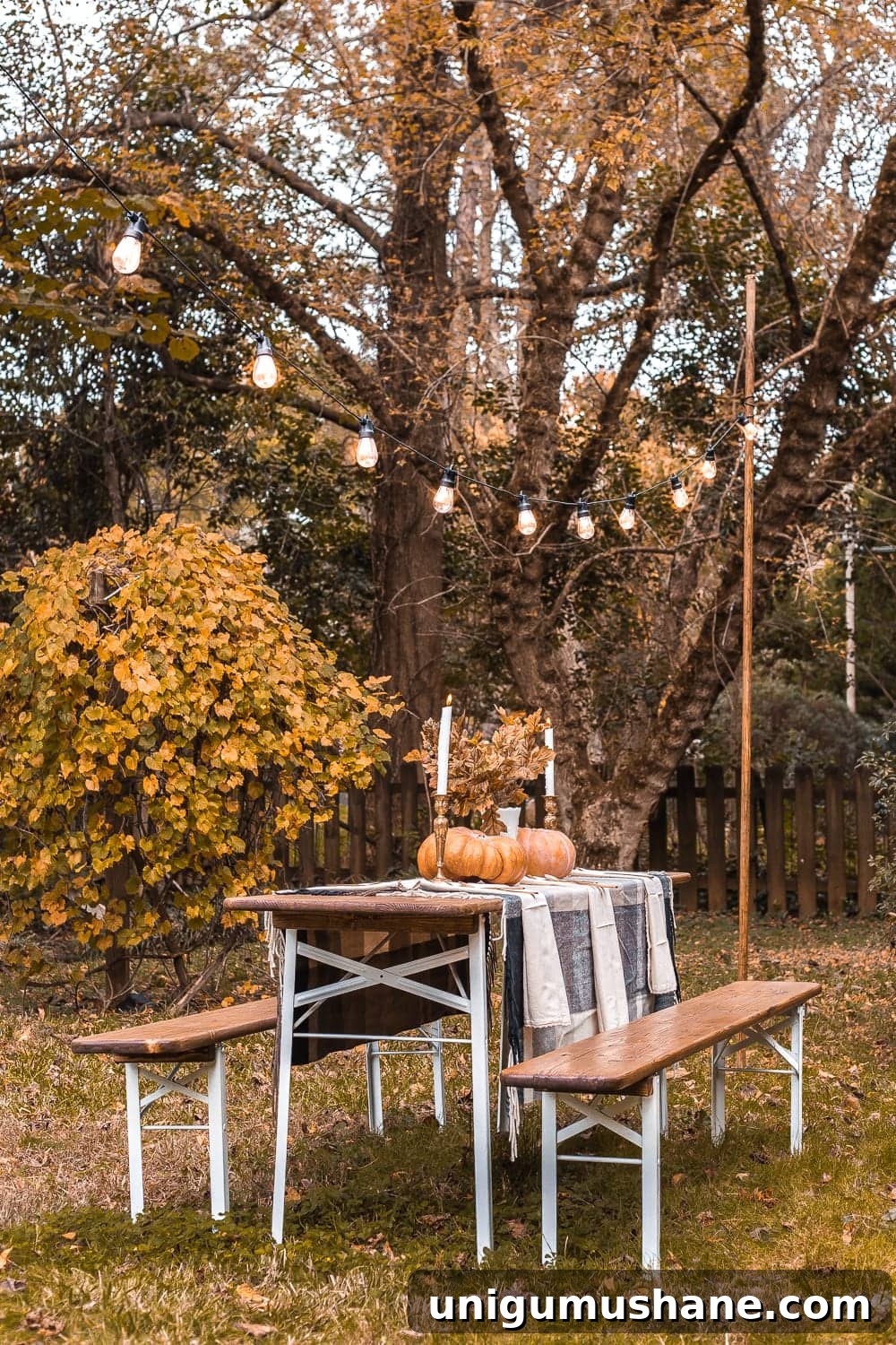 Transform Your Beer Garden Table for Alfresco Thanksgiving 7 Fall beer garden table alfresco
