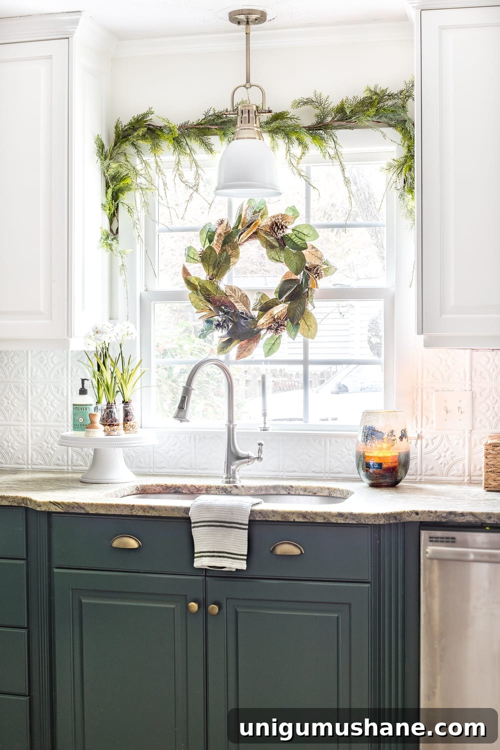 Holiday Housewalk 2018: Explore Stunning Festive Homes 14 img 31494 18