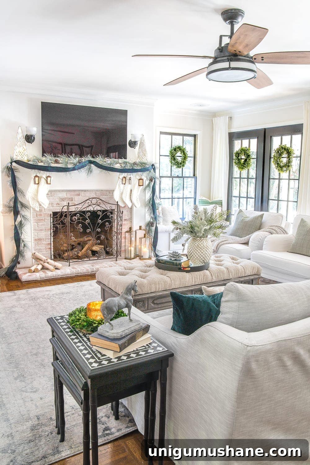 Holiday Housewalk 2018: Explore Stunning Festive Homes 22 img 31494 28