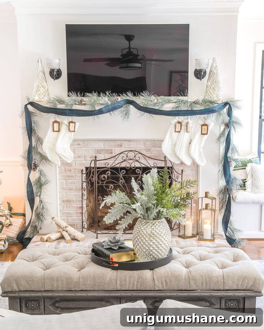 Holiday Housewalk 2018: Explore Stunning Festive Homes 27 img 31494 33