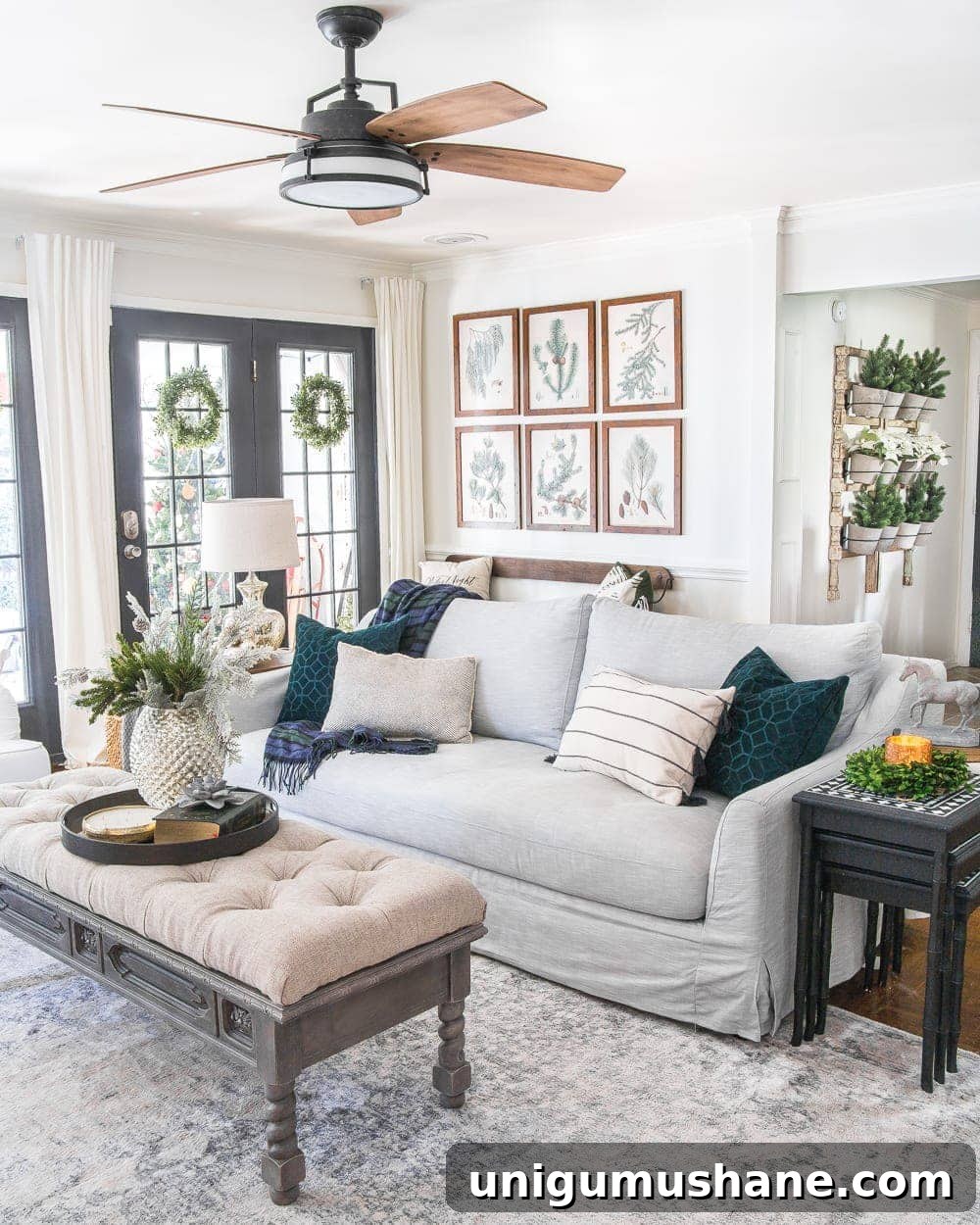 Holiday Housewalk 2018: Explore Stunning Festive Homes 35 img 31494 42