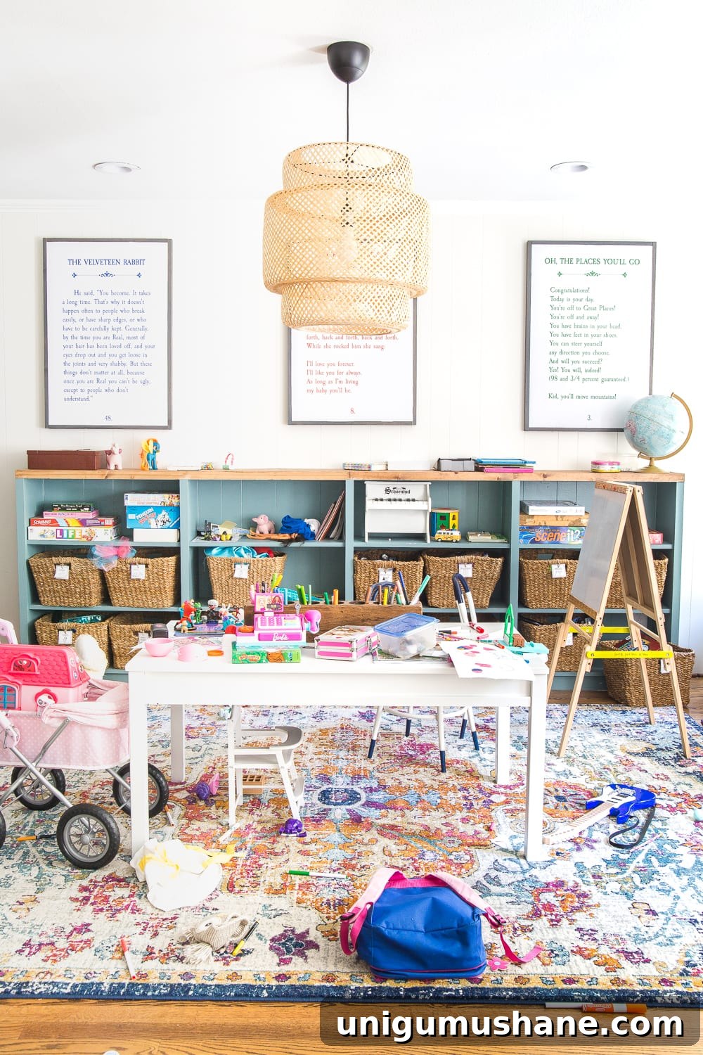 60+ Non-Toy Gift Ideas for Kids 2 Practical gift ideas for kids that they will actually use to instill passion for learning, teach real-life skills, and create special memories from experiences that they'll hold onto forever! #nontoygiftideas #kidsgiftguide