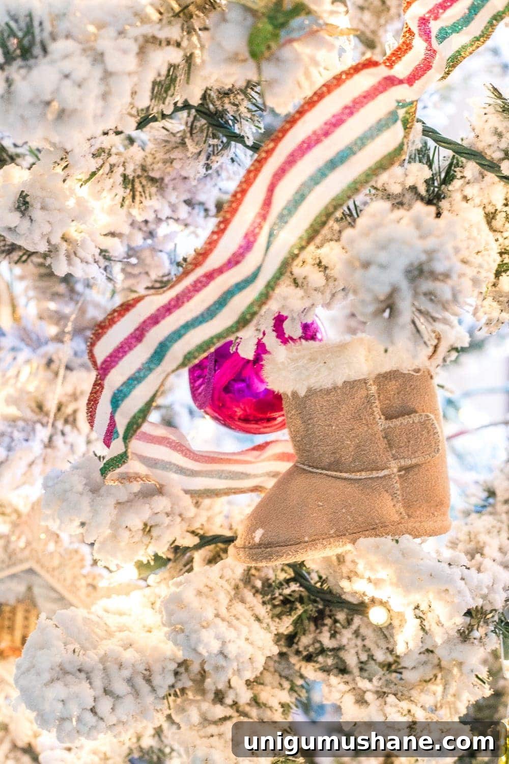 homemade ornament using baby's first shoes