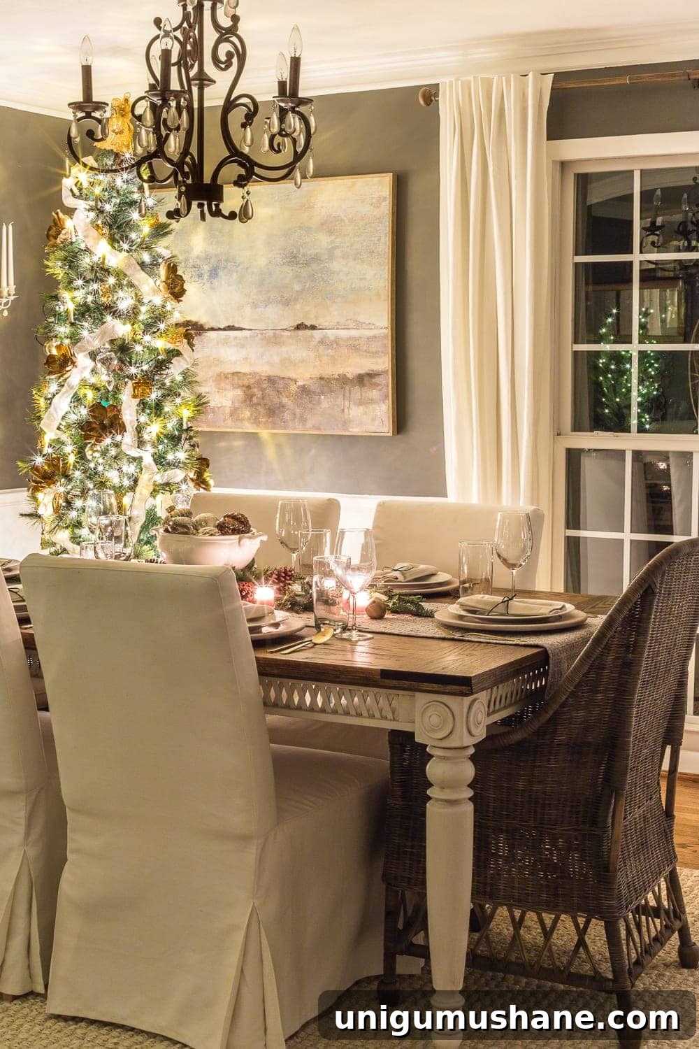Candlelit Christmas Night Tour 2018 2 Christmas Candlelight Night Tour | Dining Room
