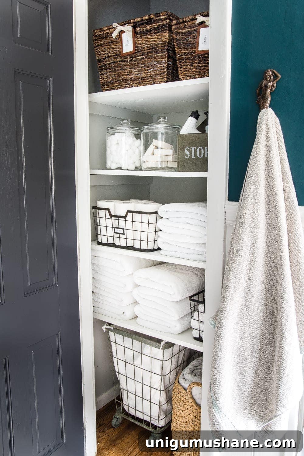 Top 10 Home Improvement and DIY Blog Posts of 2018 8 Top 10 Home and DIY Blog Posts of 2018 | Linen Closet Organization Makeover