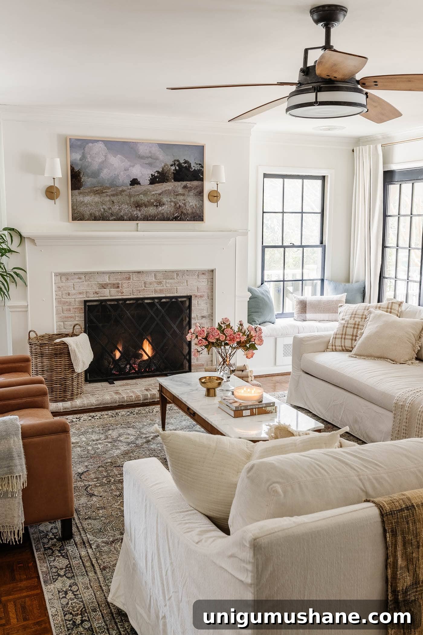 15 Stylish Ways to Hide Household Eyesores 26 toy storage in a living room