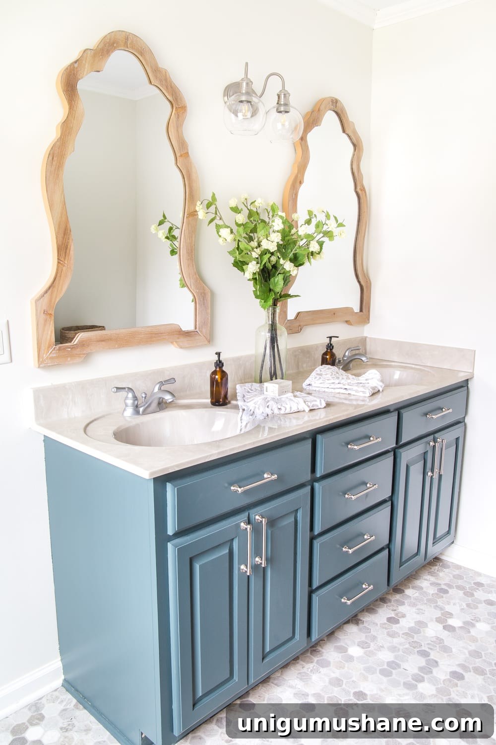 How to Organize Your Bathroom Vanity in 6 Quick Steps 3 Bathroom Vanity Organization | The must-do steps to thoroughly organize your bathroom drawers and cabinets and the best tools to keep them looking tidy. #bathroomorganization #bathroomdrawer #bathroomcabinet #bathroomvanityorganization #bathroomorganizing