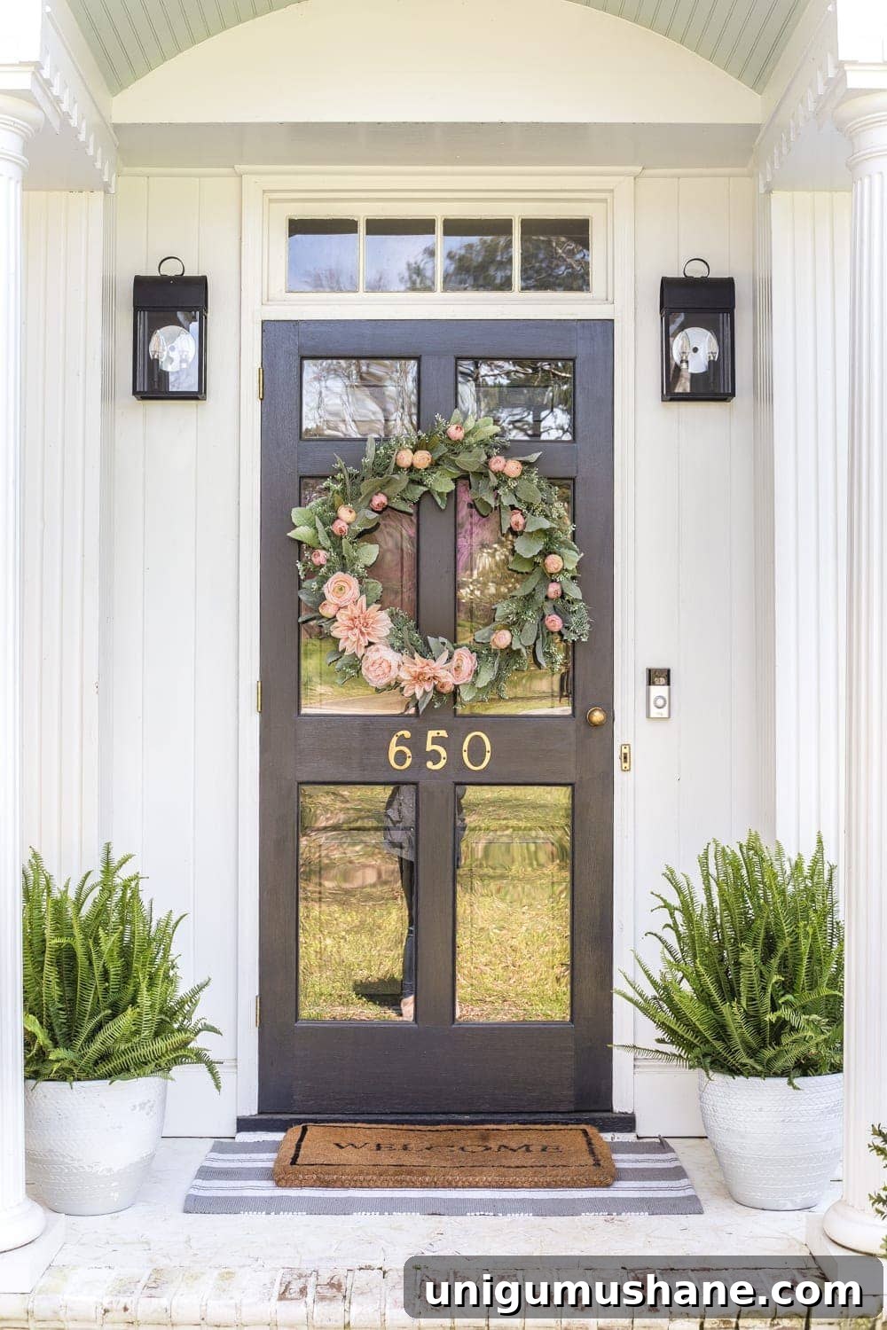 6 Ways to Refresh Your Front Porch for Spring | Tips for sprucing up your front porch to bring it out of winter's hibernation mode and wake it up for spring. #springporch #frontporch #porchstoop #porchdecor #porchdecorating