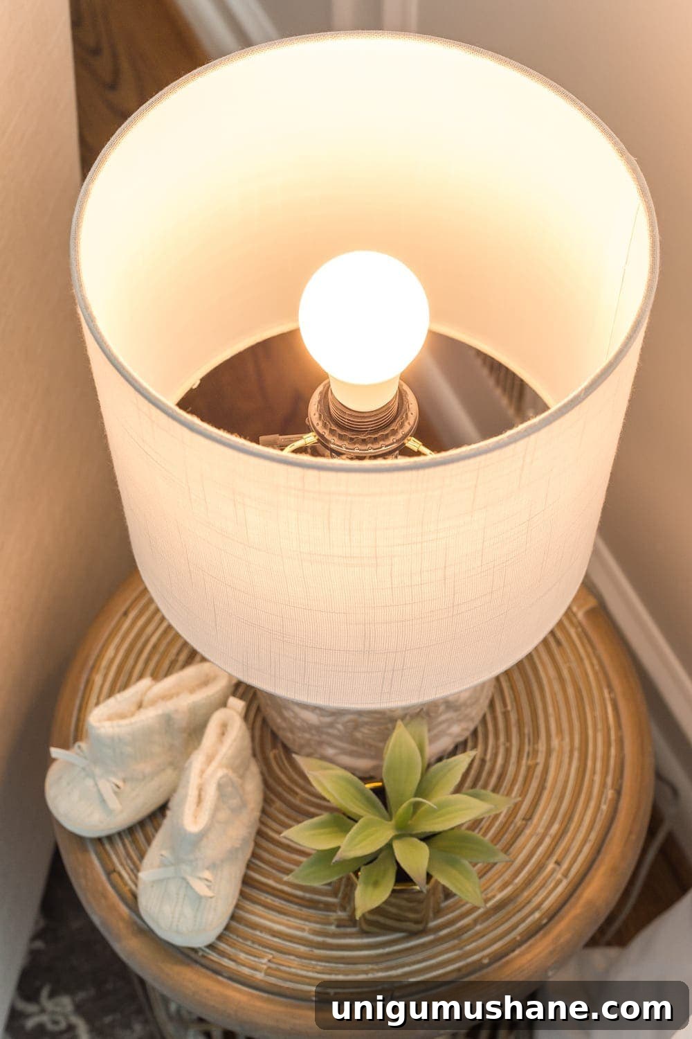 Which Bedroom Light Bulb Helps You Sleep Better? 5 Nighttime nursery light for minimal disruption