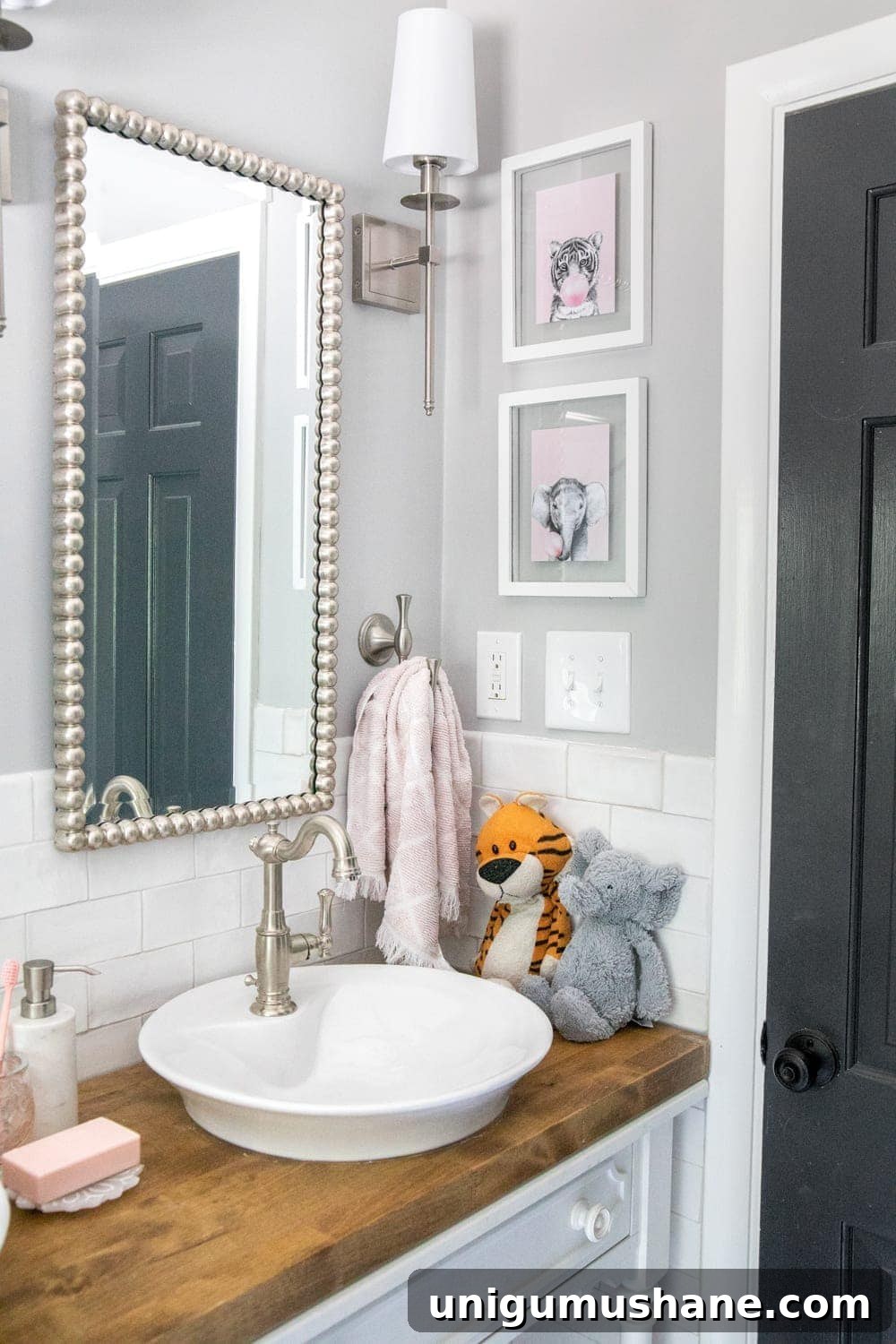 8 Sentimental Home Art Ideas to Showcase Your Memories 3 Sentimental art idea - frame your children's favorite stuffed animals