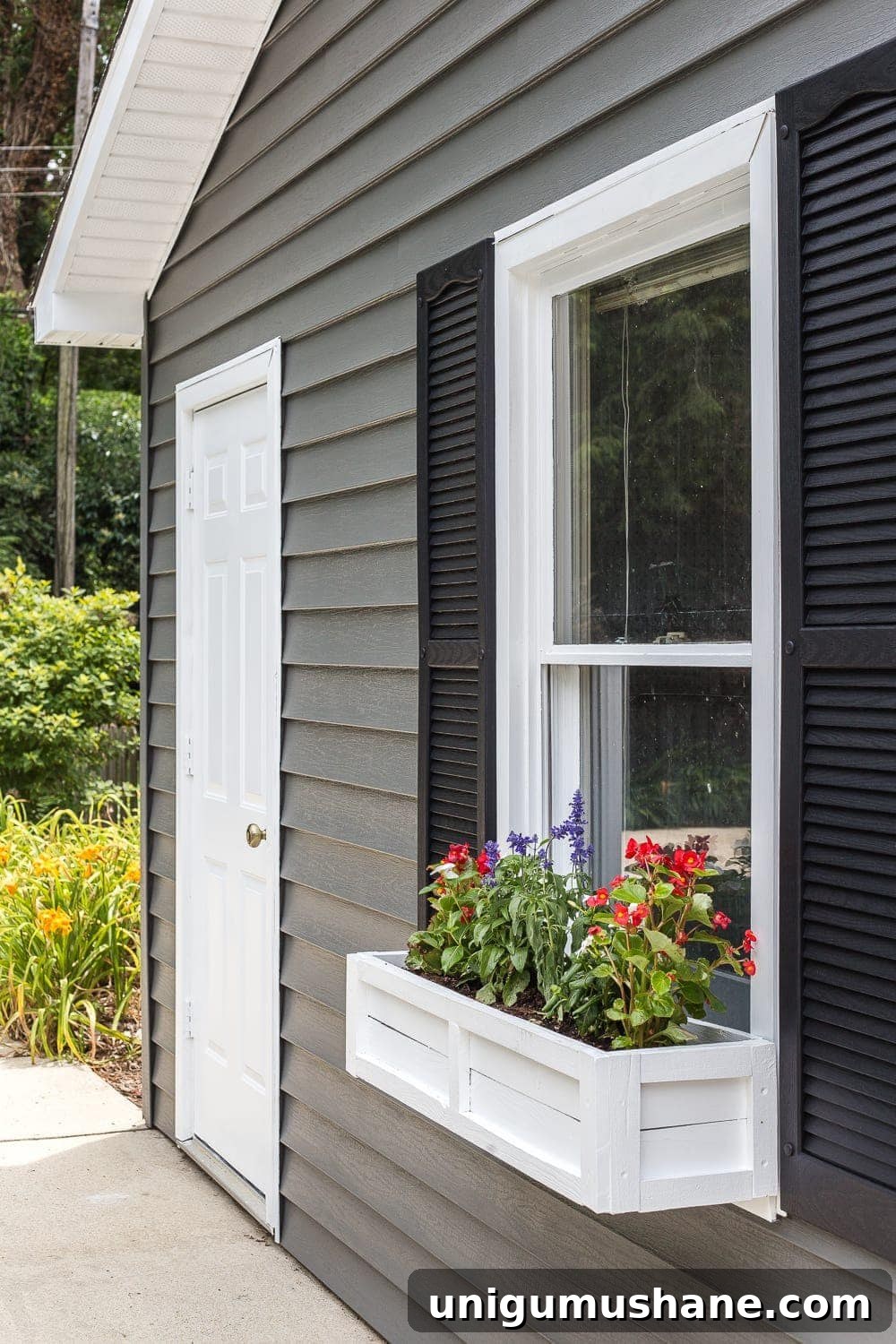 How to Paint Vinyl Siding and Transform Your Pool Shed 8 Pool shed makeover using VinylSafe paint for painting vinyl siding in Sherwin Williams VinylSafe + DIY window box using repurposed scrap wood