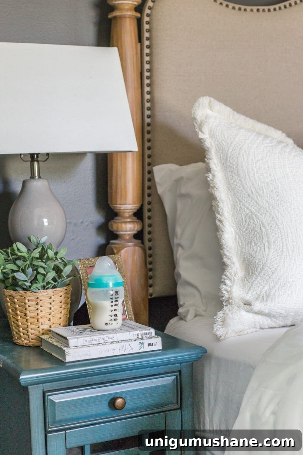 Exclusive Pumping Tips for Increasing Milk Supply 7 Exclusive Pumping Hack - Keep a bottle of fresh pumped milk on the nightstand for up to 6 hours for middle-of-the-night feedings.