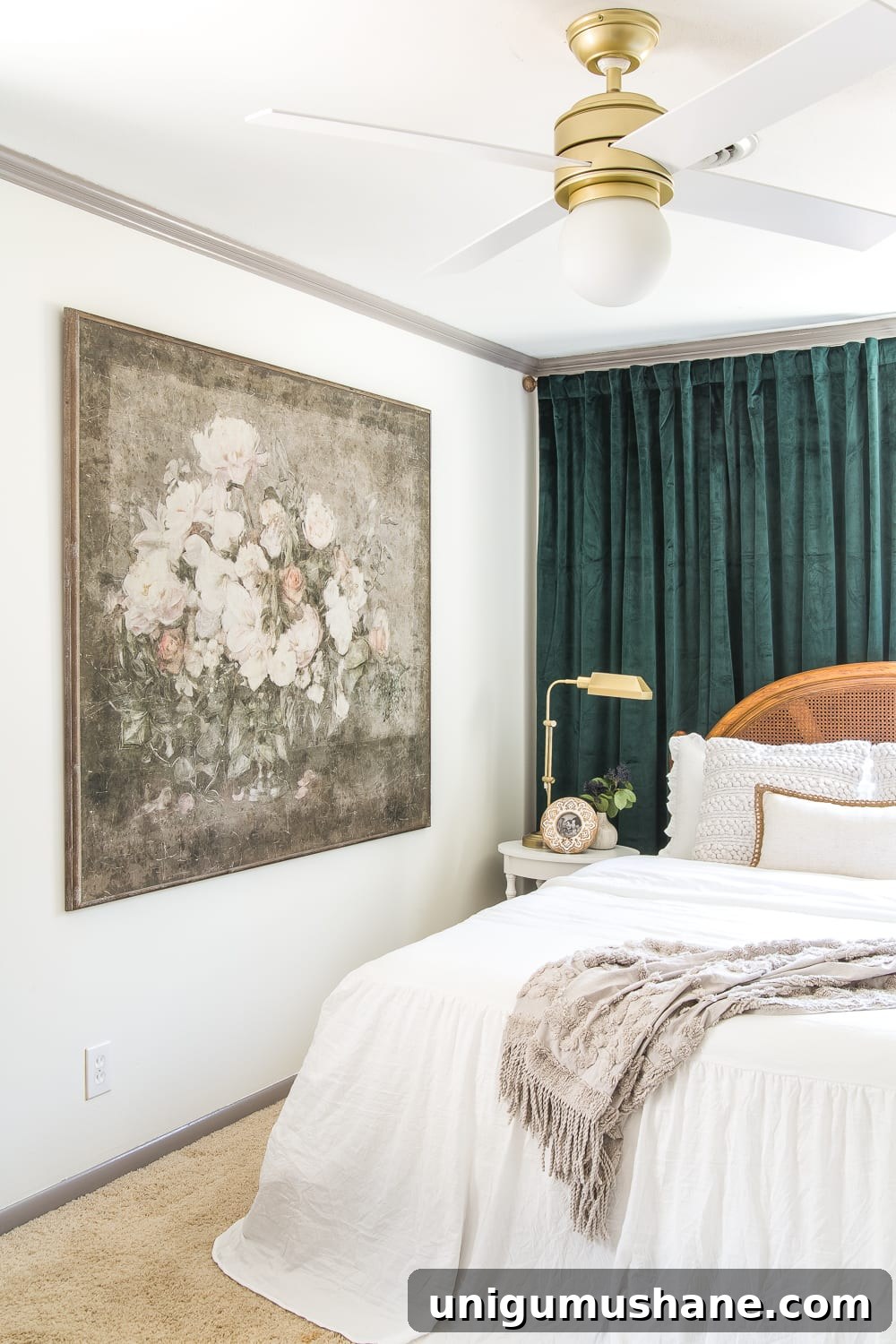 Vintage Chic Statement Art to Elevate Your Guest Bedroom 2 Vintage chic statement art in a guest bedroom