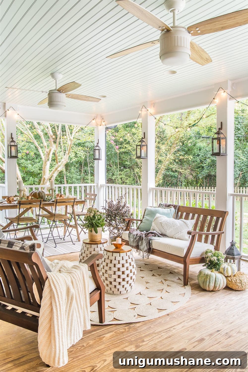 Fall Porch Capsule: Choosing Timeless Outdoor Decor 2 img 35106 1