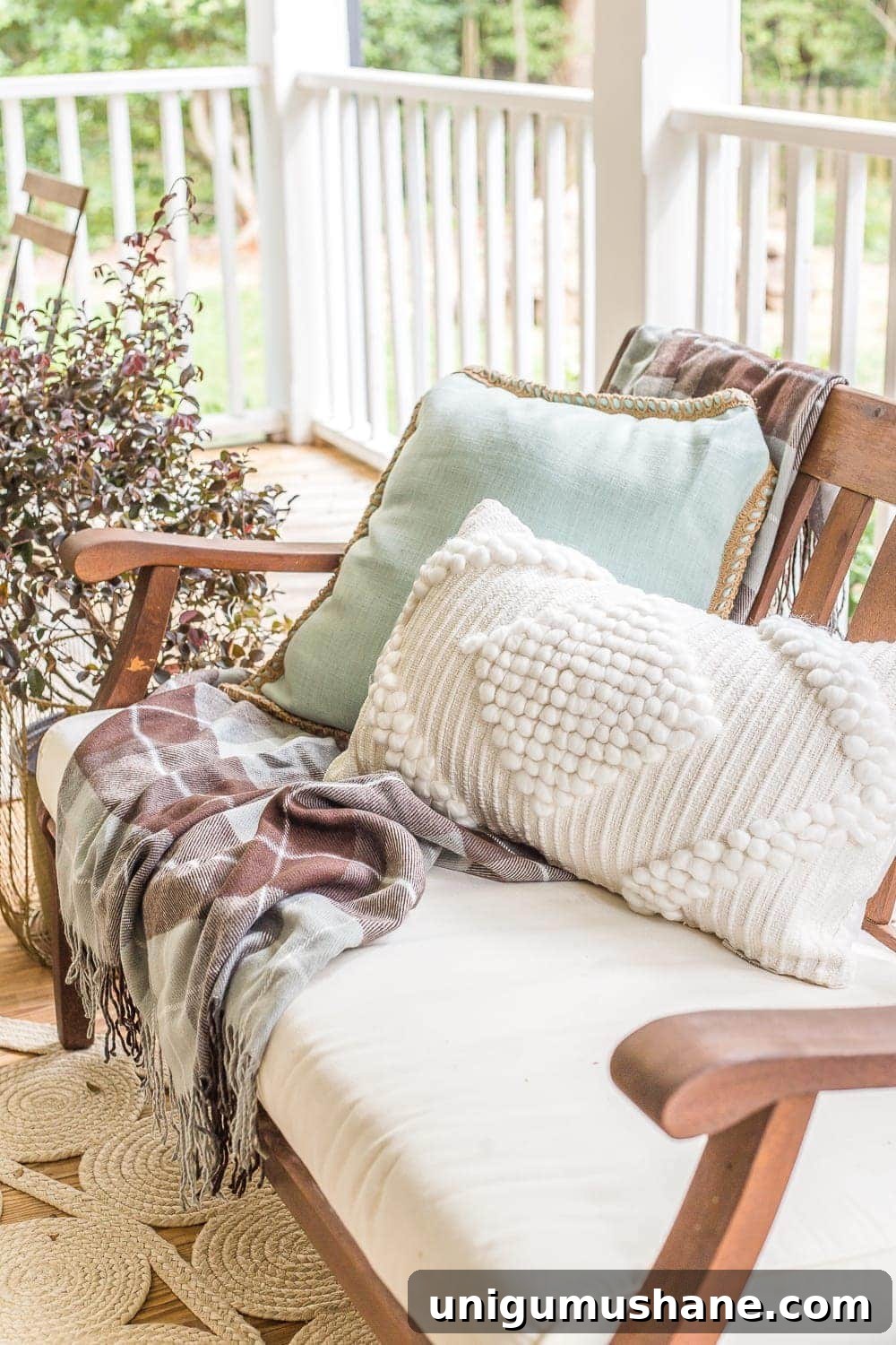 Fall Porch Capsule: Choosing Timeless Outdoor Decor 8 Fall Back Porch | How to style your outdoor spaces for autumn using capsule decor items that will last throughout the seasons and get the most bang for your buck.