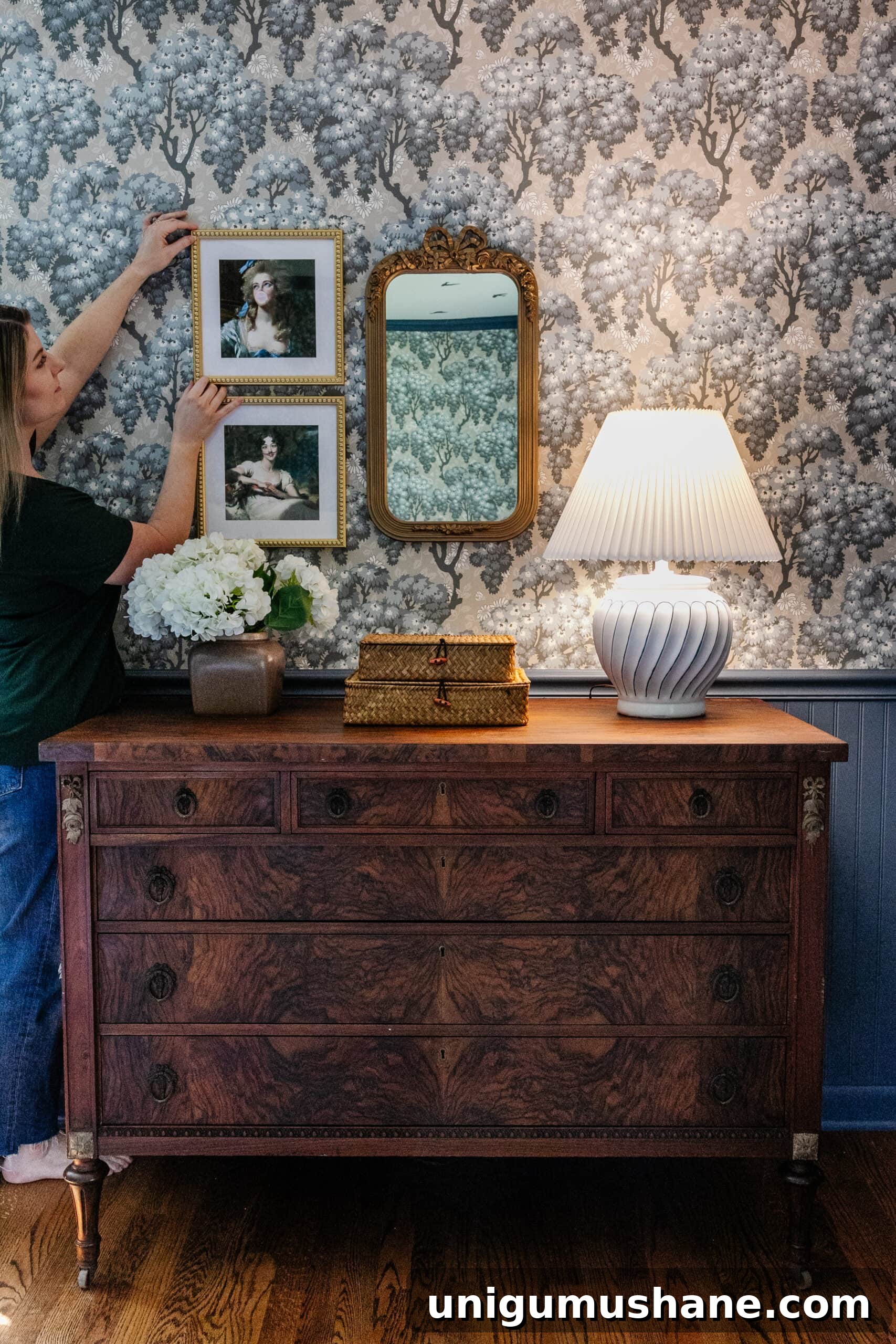 How to Size Frames for a Staircase Gallery Wall 12 img 35341 11