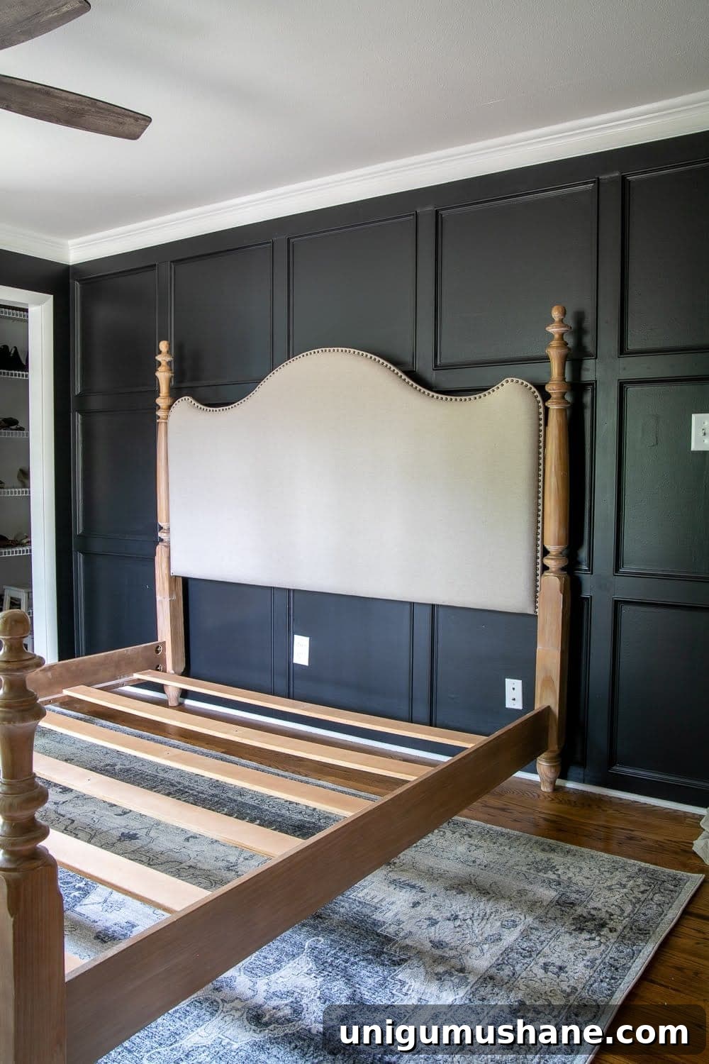 Master Bedroom Update: 5 Paint Lessons We Learned the Hard Way 2 5 rules about primer and paint we wish we had known as beginner DIYers and how to create a paint finish on walls, doors, trim, and moldings that last. | Master Bedroom Refresh with Kilz®