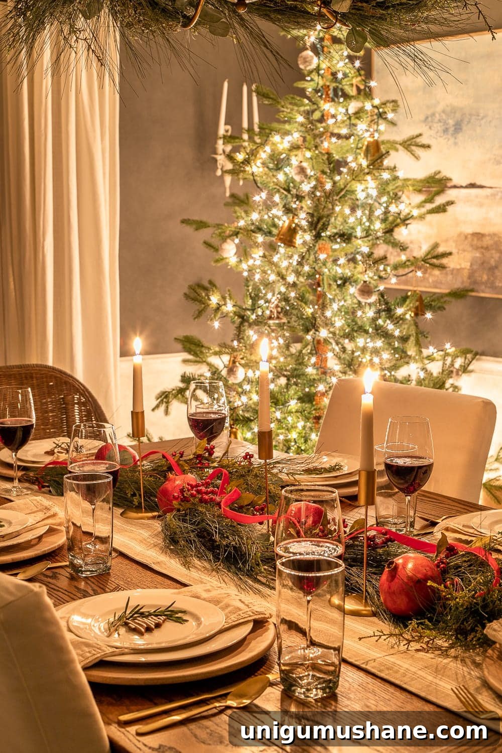 Christmas night dining room tablescape