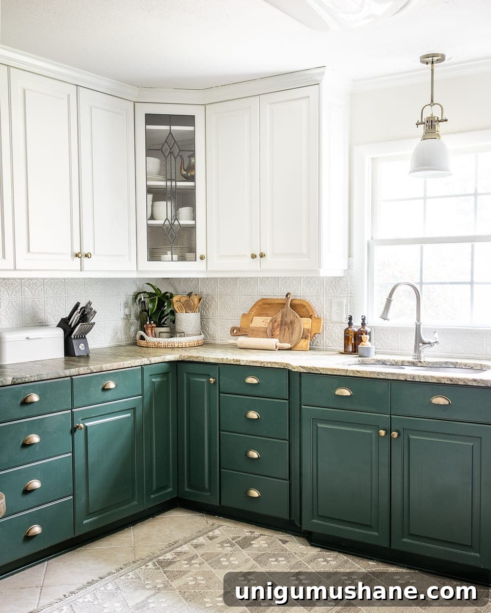 10 Stylish Ideas to Decorate Kitchen Countertops 5 cutting boards, tray, and bread box as kitchen counter decor