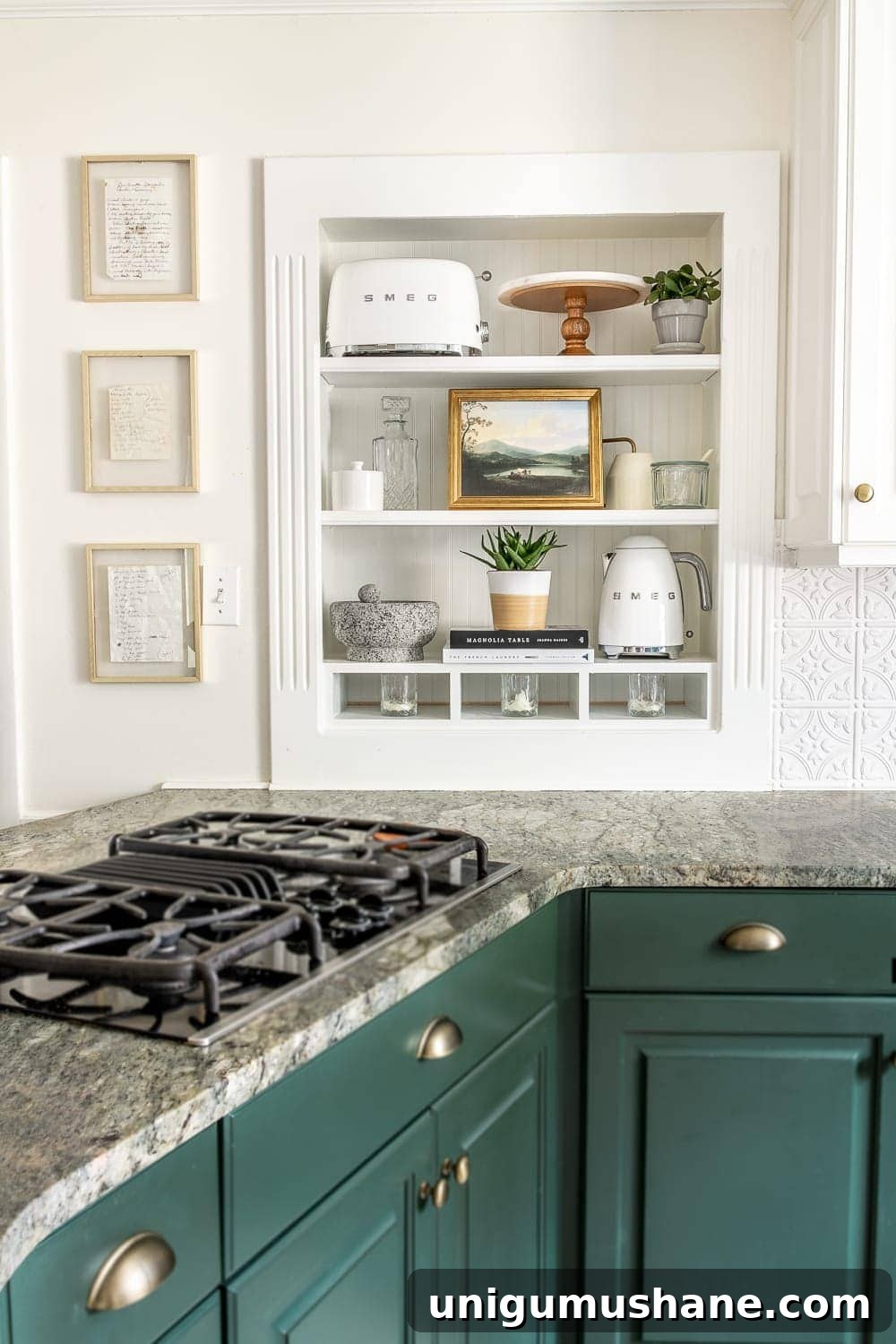 How to Style Shelves for a Polished Look 2 How to Decorate Shelves | 8 tips for decorating shelves to make them look perfectly styled and balanced every single time to make a statement in any room.