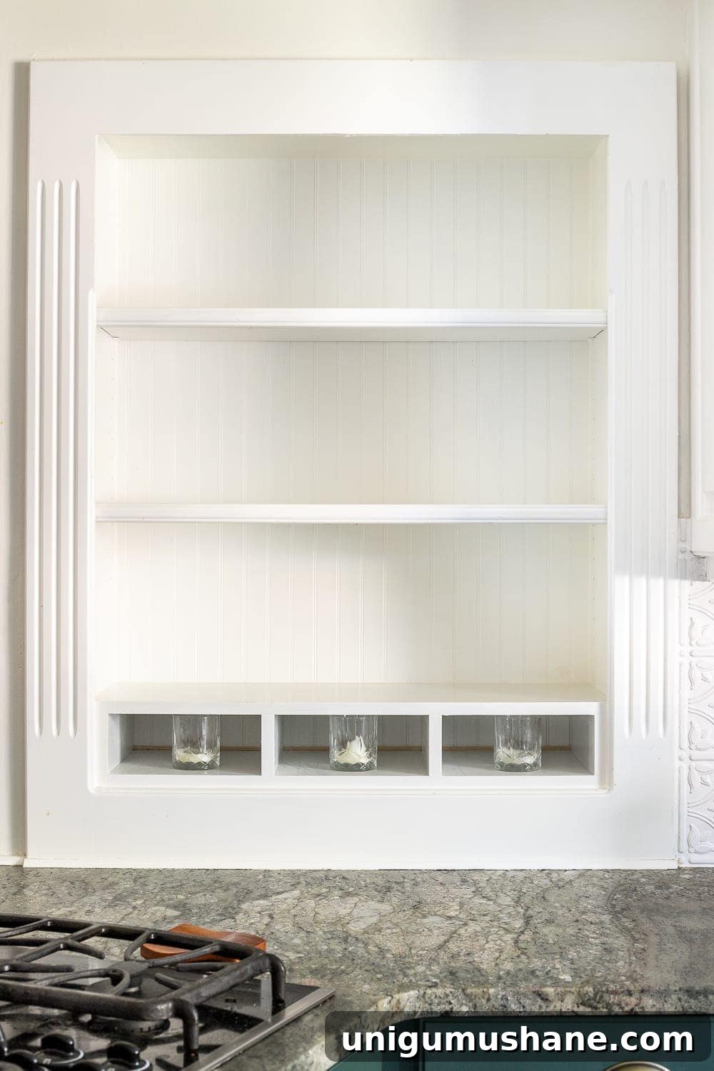 How to Style Shelves for a Polished Look 3 How to Decorate Shelves | 8 tips for decorating shelves to make them look perfectly styled and balanced every single time to make a statement in any room.