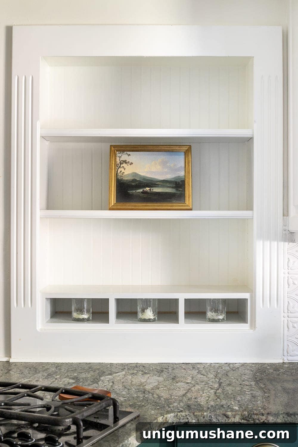 How to Style Shelves for a Polished Look 4 How to Decorate Shelves | 8 tips for decorating shelves to make them look perfectly styled and balanced every single time to make a statement in any room.
