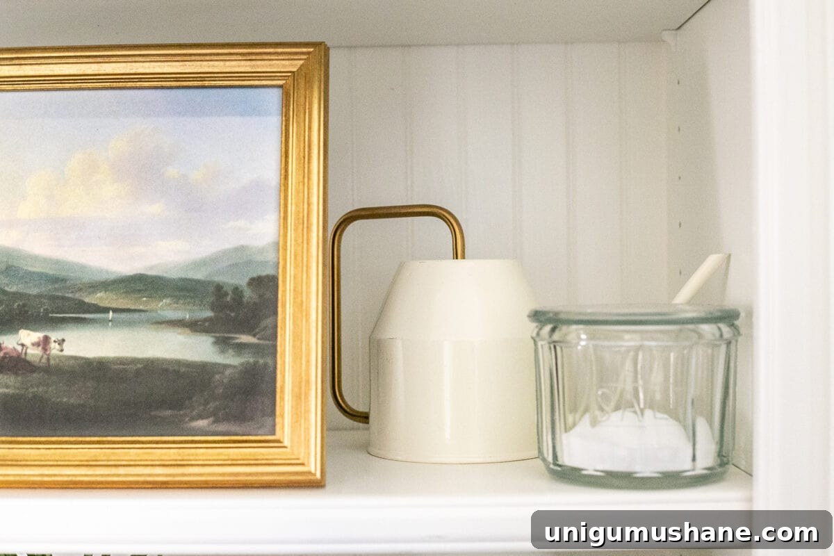 How to Style Shelves for a Polished Look 10 How to Decorate Shelves | 8 tips for decorating shelves to make them look perfectly styled and balanced every single time to make a statement in any room.
