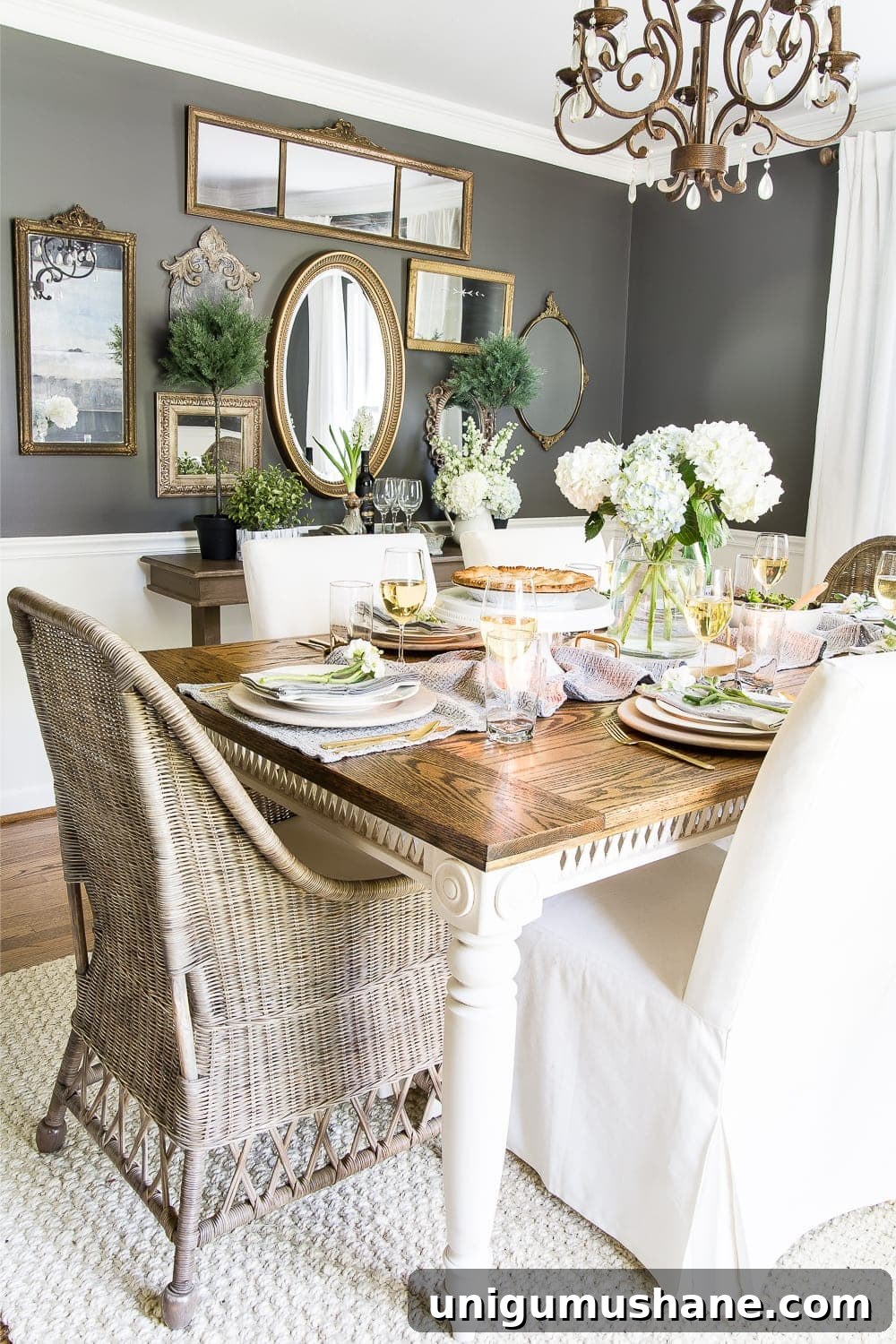 28 Creative DIY Wall Decor Ideas to Transform Your Blank Walls 6 make a gallery wall using thrifted mirrors