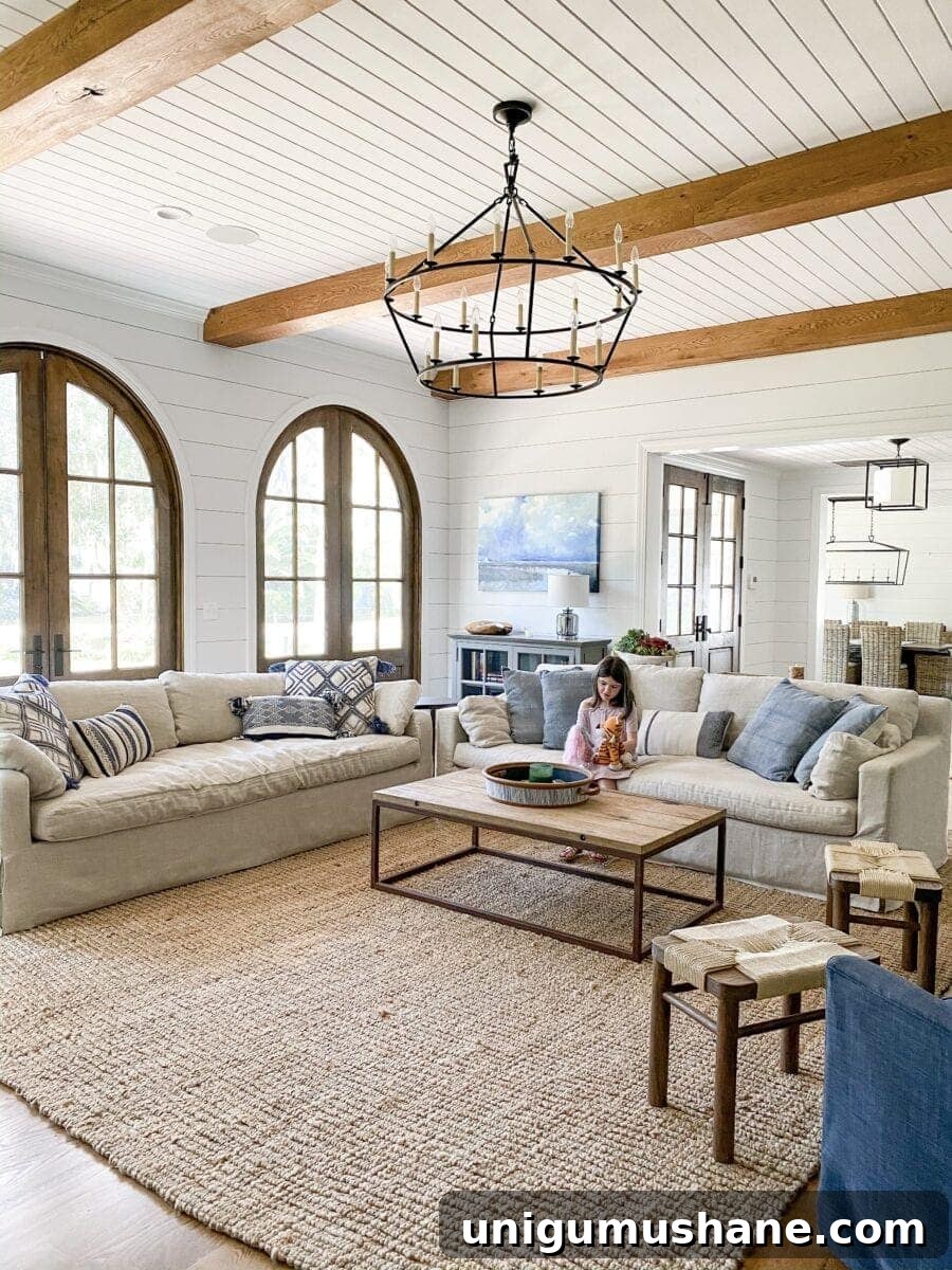 Sea Island Coastal Home Tour: Inside a Lowcountry House 7 Sea Island Coastal House Tour | coastal living room