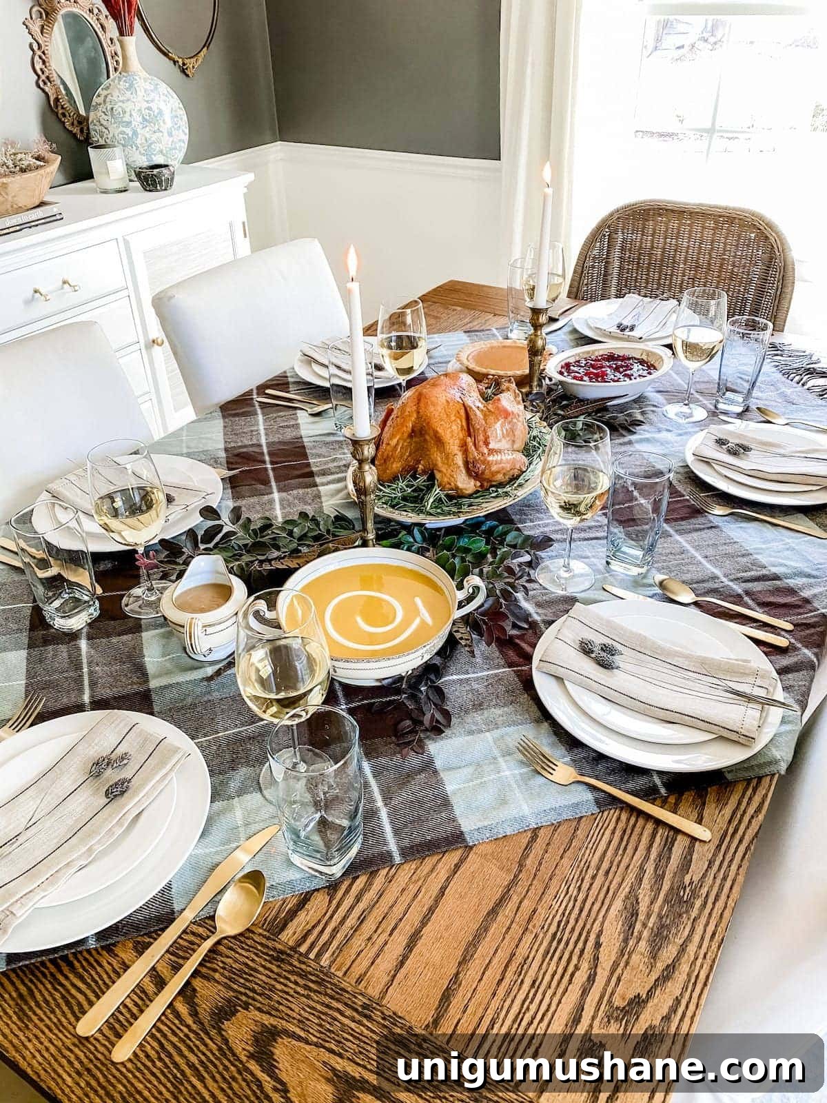 Budget Thanksgiving Table Decor and Printable Cooking Timeline 9 Use a throw blanket as Thanksgiving table decor
