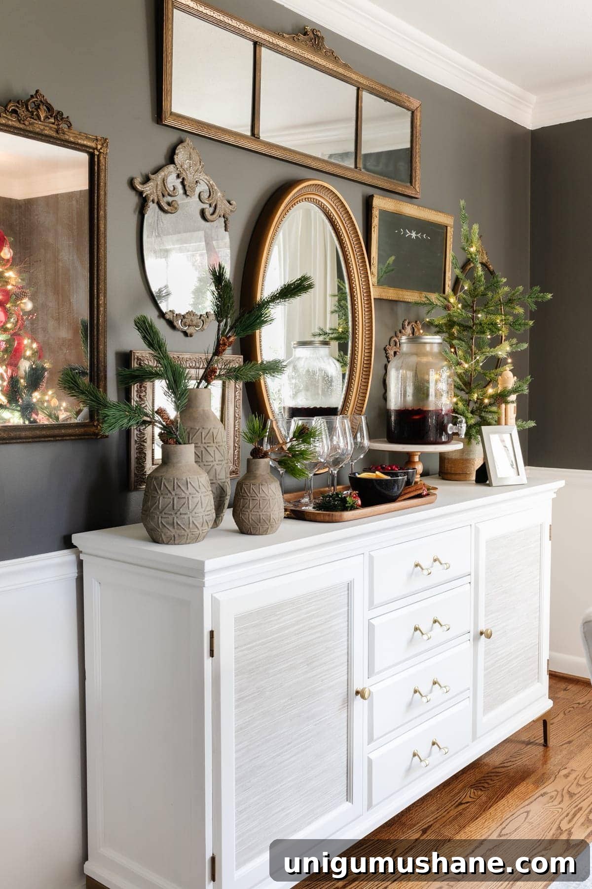 Printable Modern Classic Christmas Dining Room & Sangria Recipe 7 Christmas buffet table