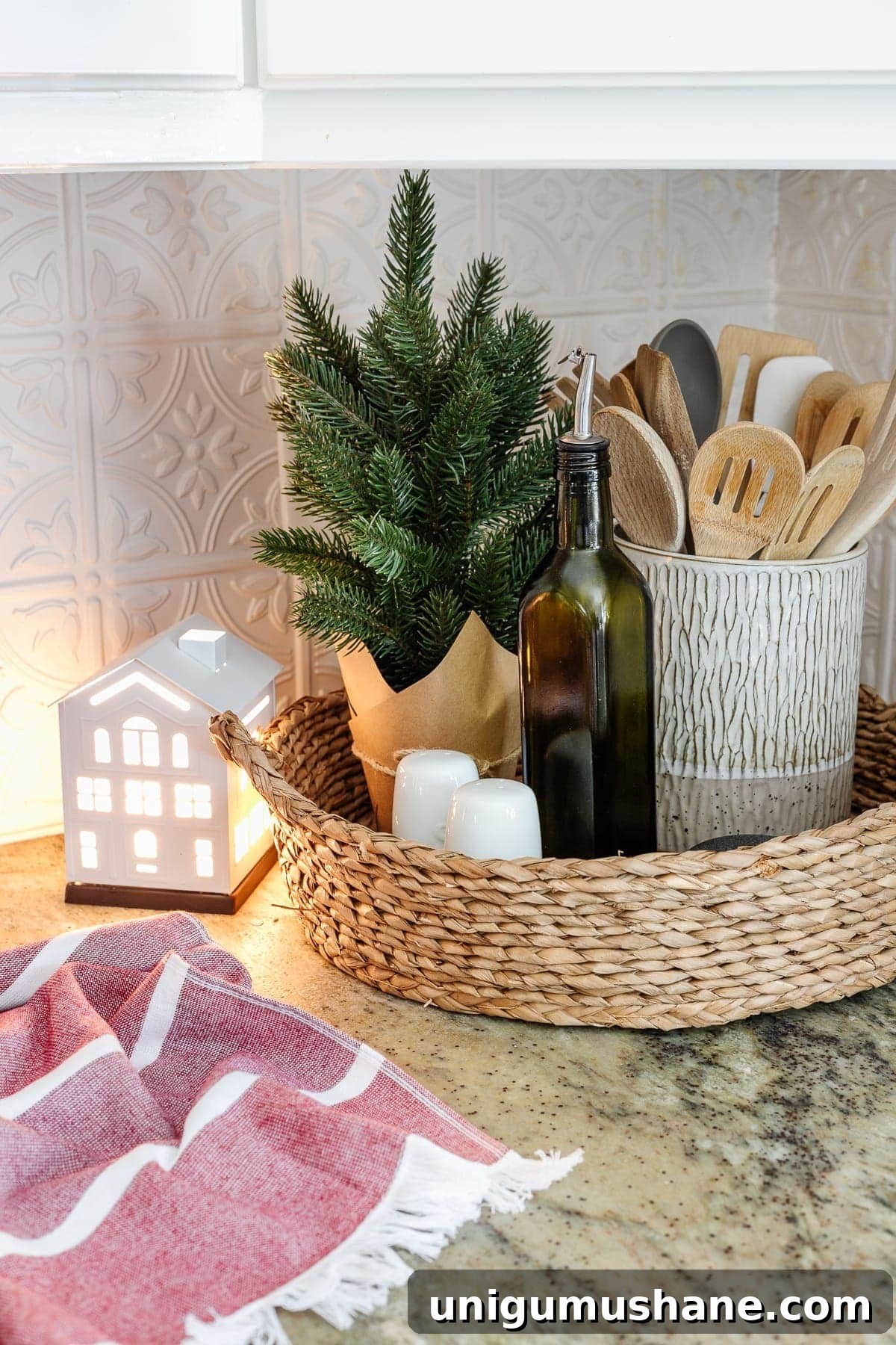 DIY Christmas Brunch Decor Ideas with Printable Art 15 kitchen countertop tray with christmas decor