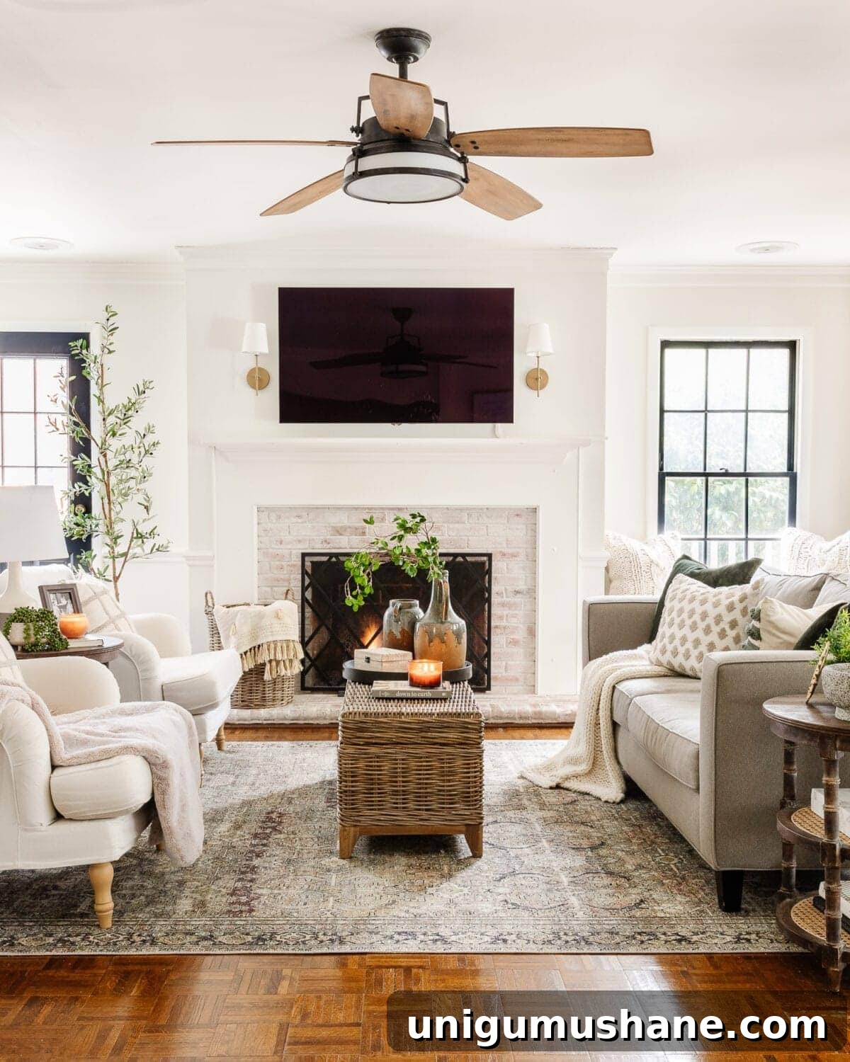 4 decor elements every room needs to create a warm, cozy, vibrant space for winter and year-round, plus how to add life to a neutral palette. 