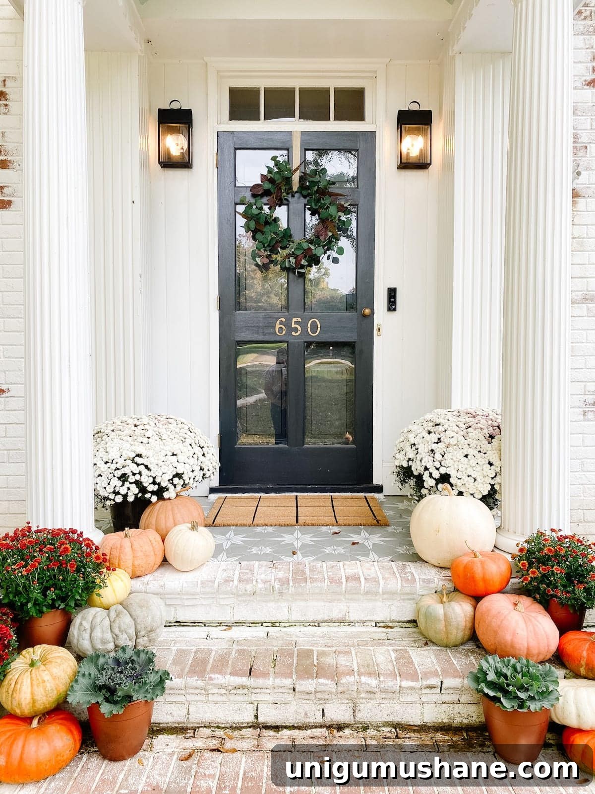 How to Choose the Perfect Rug: Size, Material and Style Tips 19 fall porch with stenciled floor