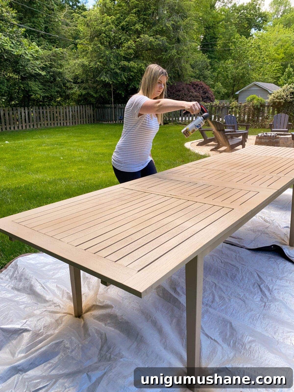 how to add depth using spray paint for a driftwood finish