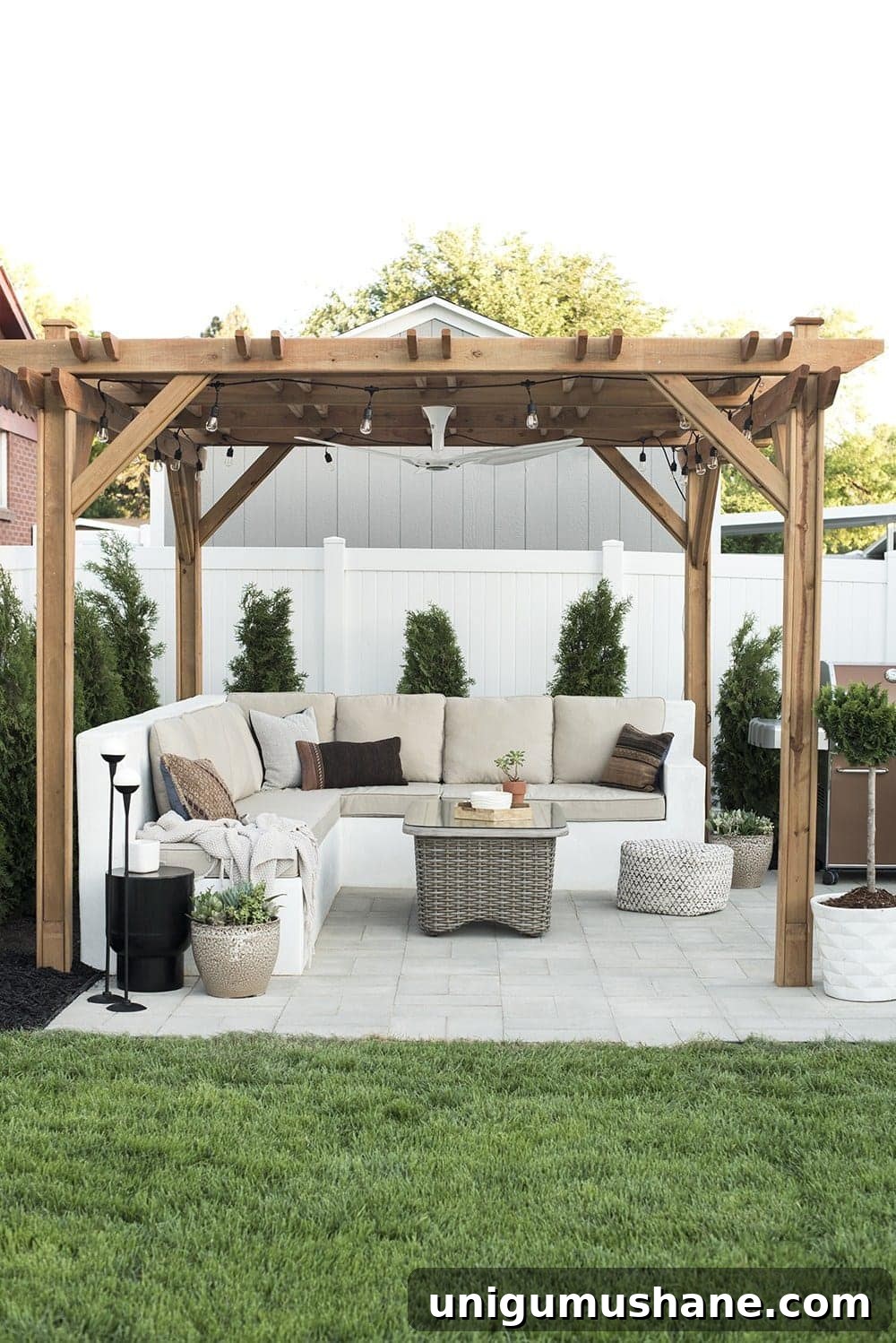 7 Pool Cabana Ideas for Your Next Backyard Project 9 backyard cabana