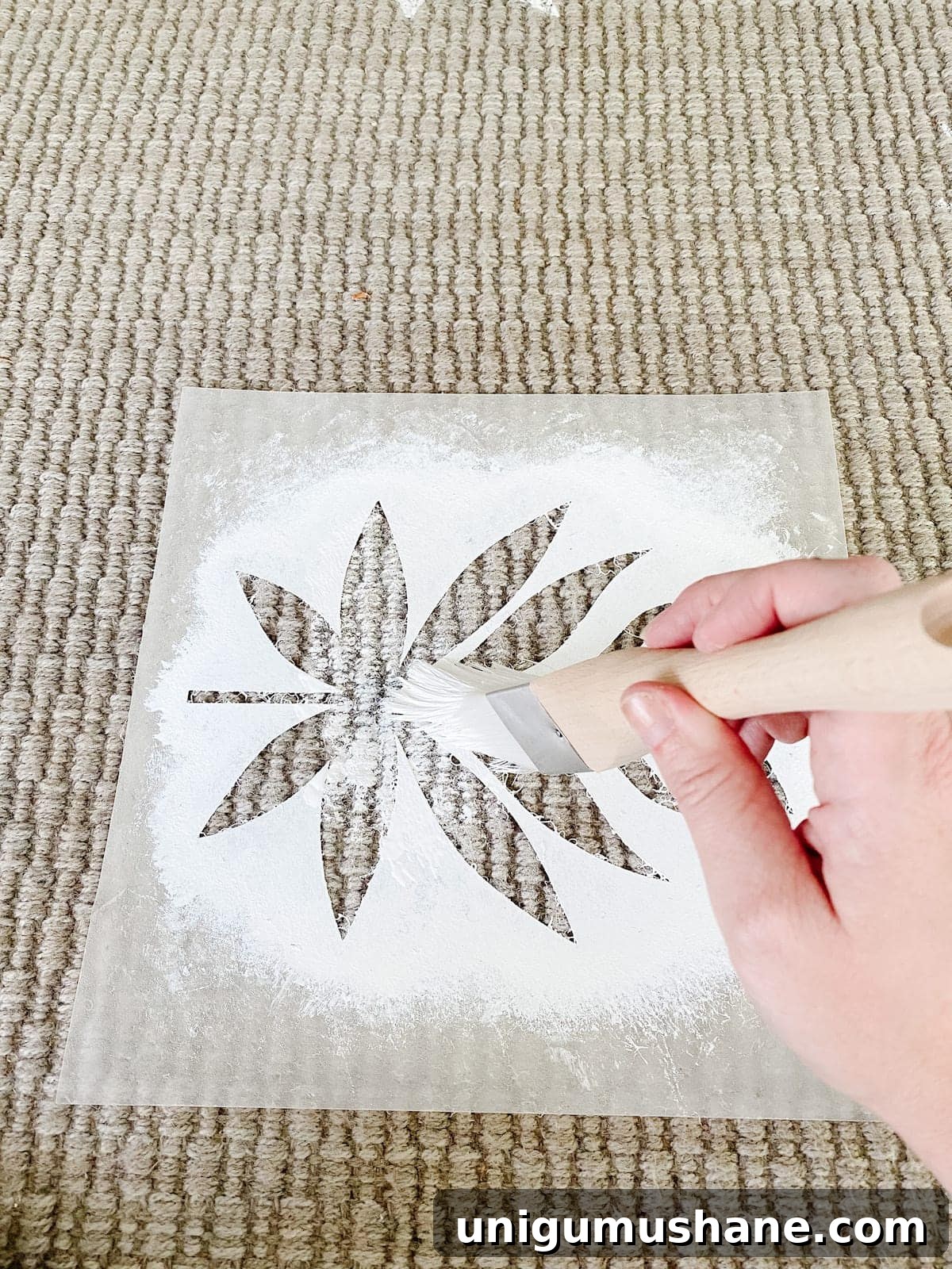 DIY Floral Block Outdoor Rug with Cricut Stencil 15 applying paint to stencil