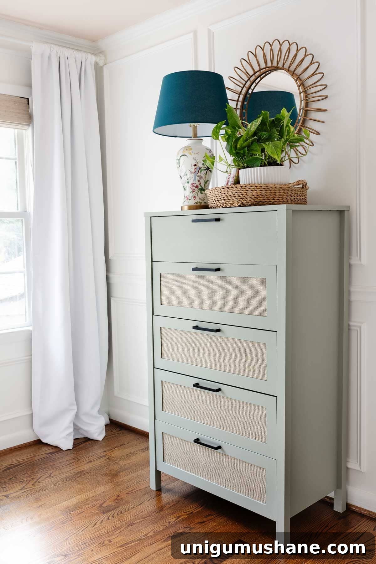 Painting Laminate Furniture: Regan's Room Makeover 8 little girl bedroom painted laminate dresser