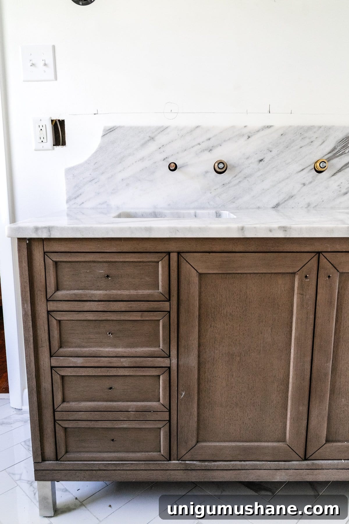 wood bathroom vanity