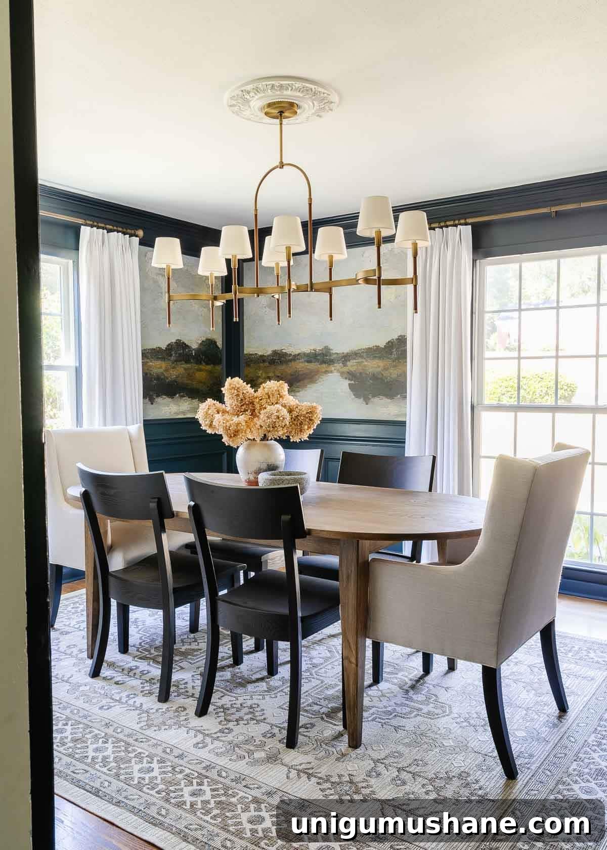Transform Your Dining Room with Antique Painting Mural Wallpaper 13 modern classic dining room