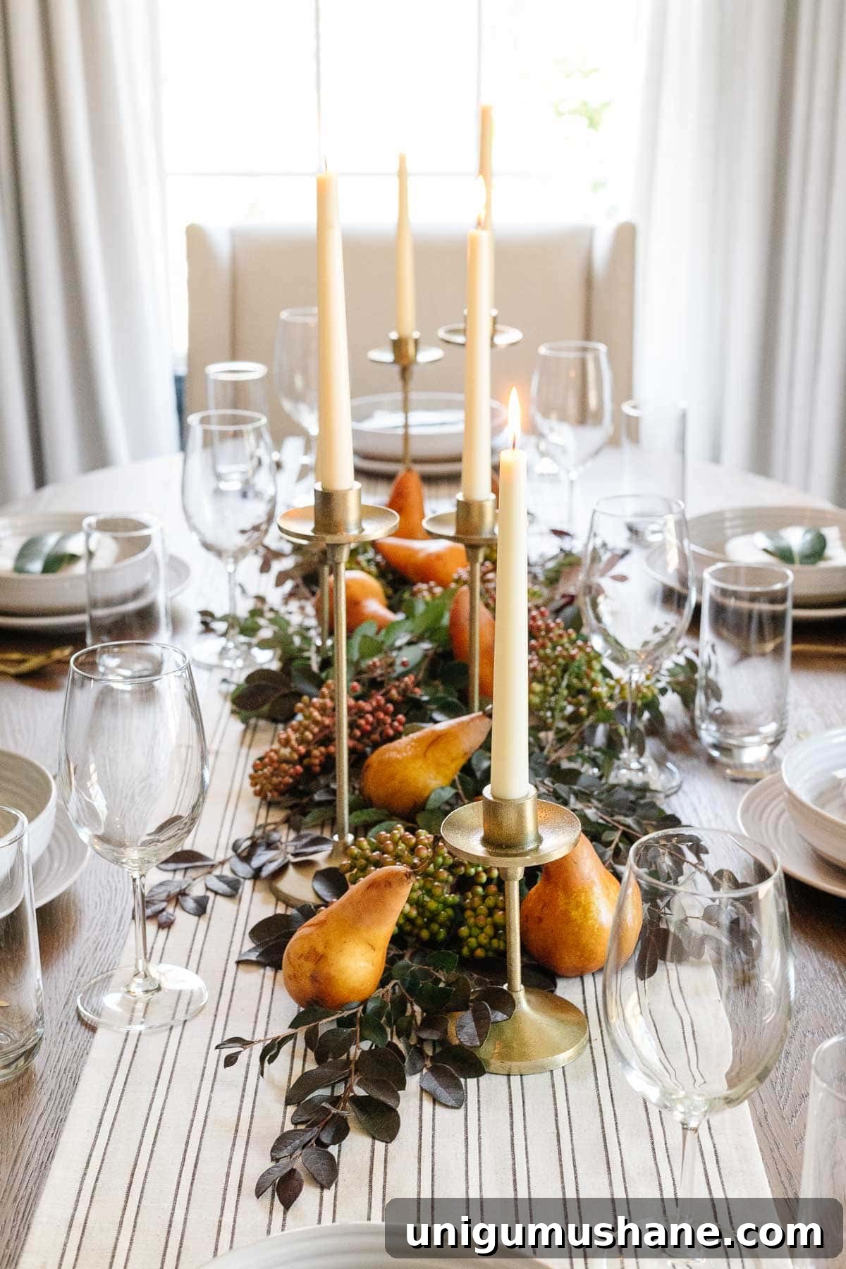 10-Minute Thanksgiving Table Decor Ideas 8 Thanksgiving centerpiece - fresh cut leaves, pears, and candles