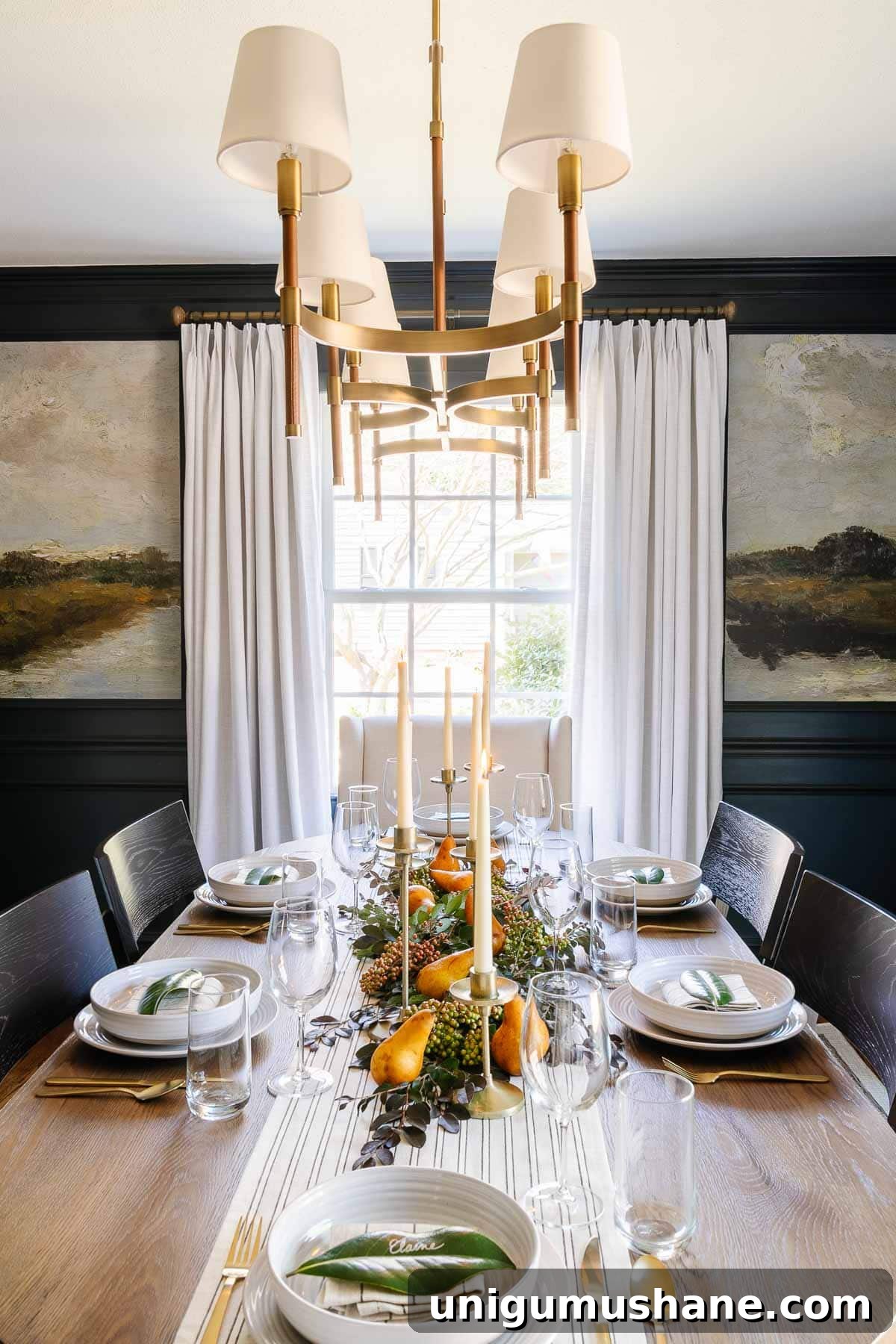 10-Minute Thanksgiving Table Decor Ideas 10 Thanksgiving centerpiece - fresh cut leaves, pears, and candles