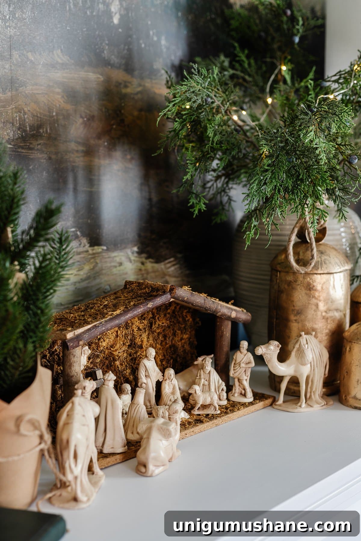 Holiday Housewalk 2021: Traditional Christmas Decorating Ideas 14 nativity scene Christmas decor
