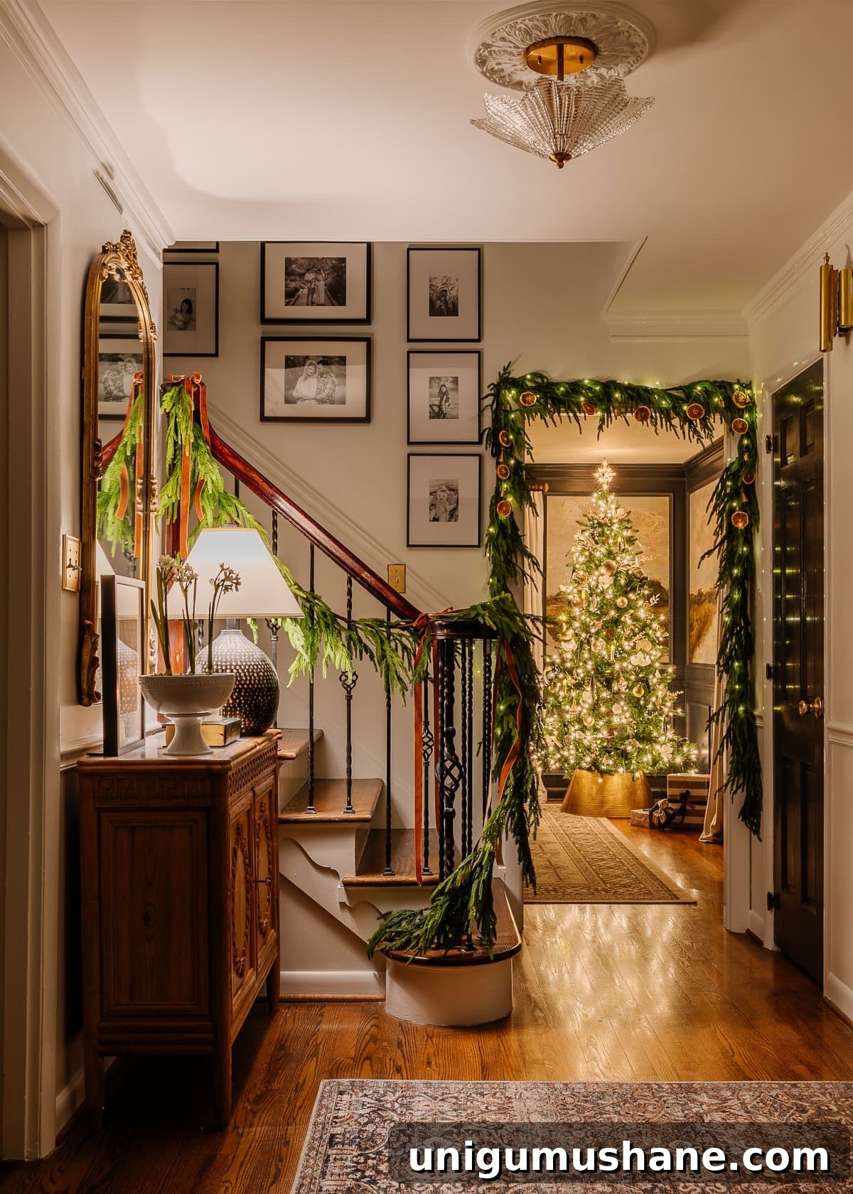 Christmas Candlelight Home Tour: Cozy Holiday Decor Ideas 3 Christmas candlelight in foyer