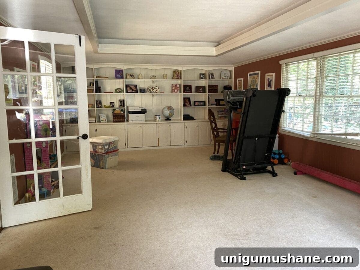 3 Stylish Shared Bedroom Ideas for Teenage Girls 3 rec room before