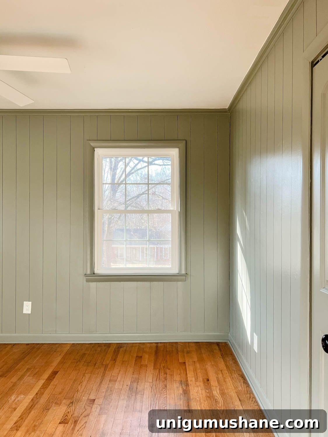 DIY Faux Wall Planking: Transform a Room for $20 3 Bedroom painted Sherwin Williams Evergreen Fog with faux planked walls